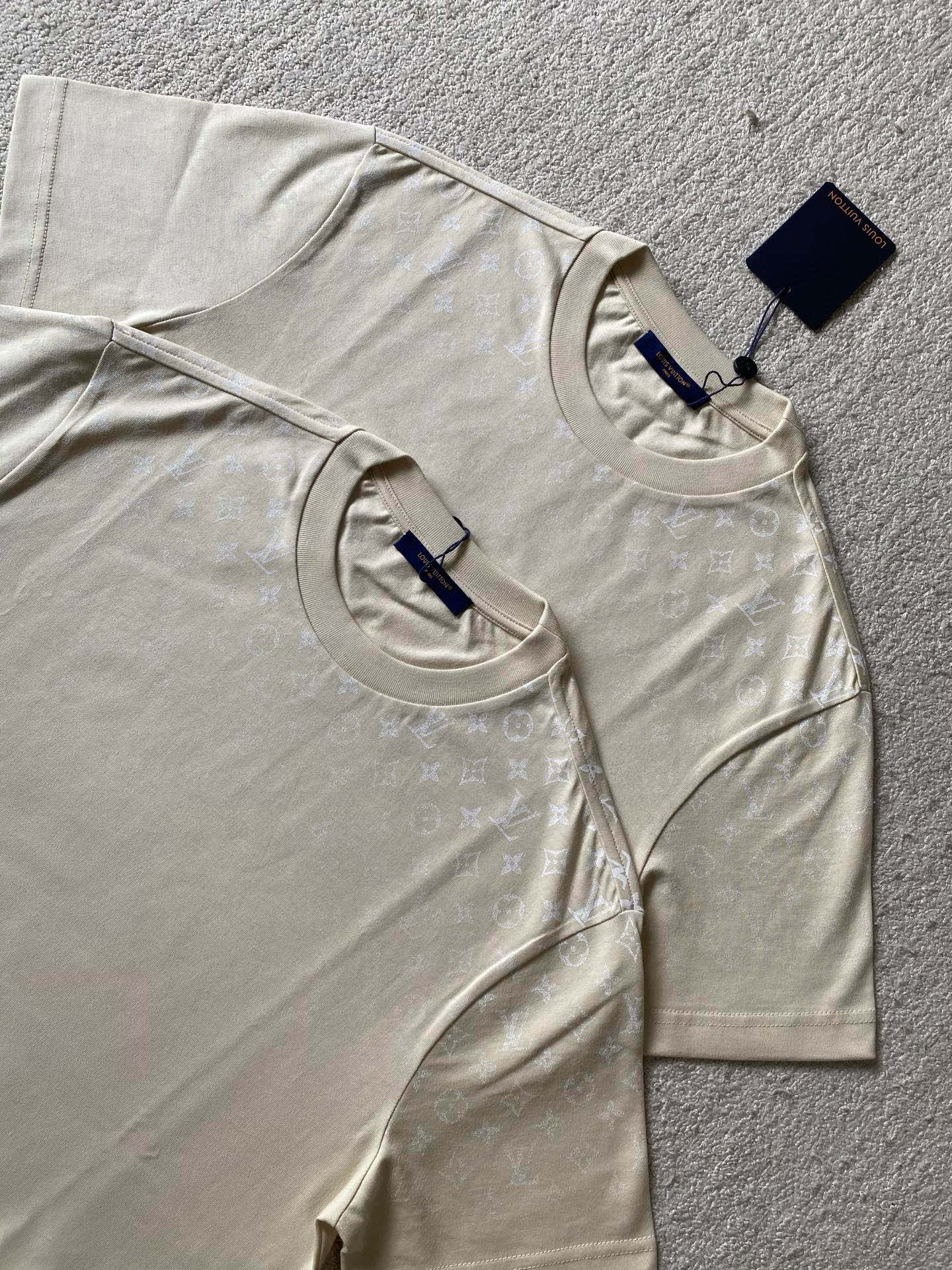 Louis Vuitton  短袖服装,包 5