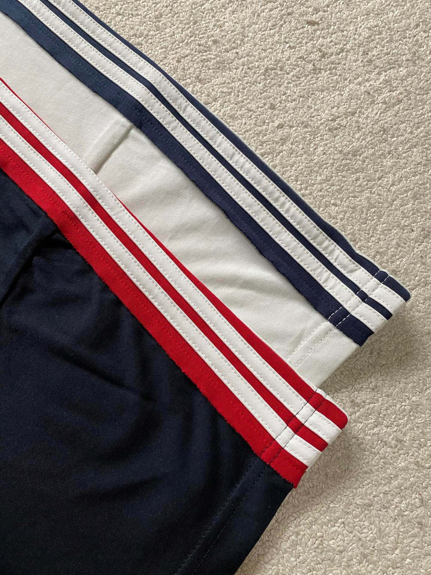 Balenciaga  短袖针织衫服装 7