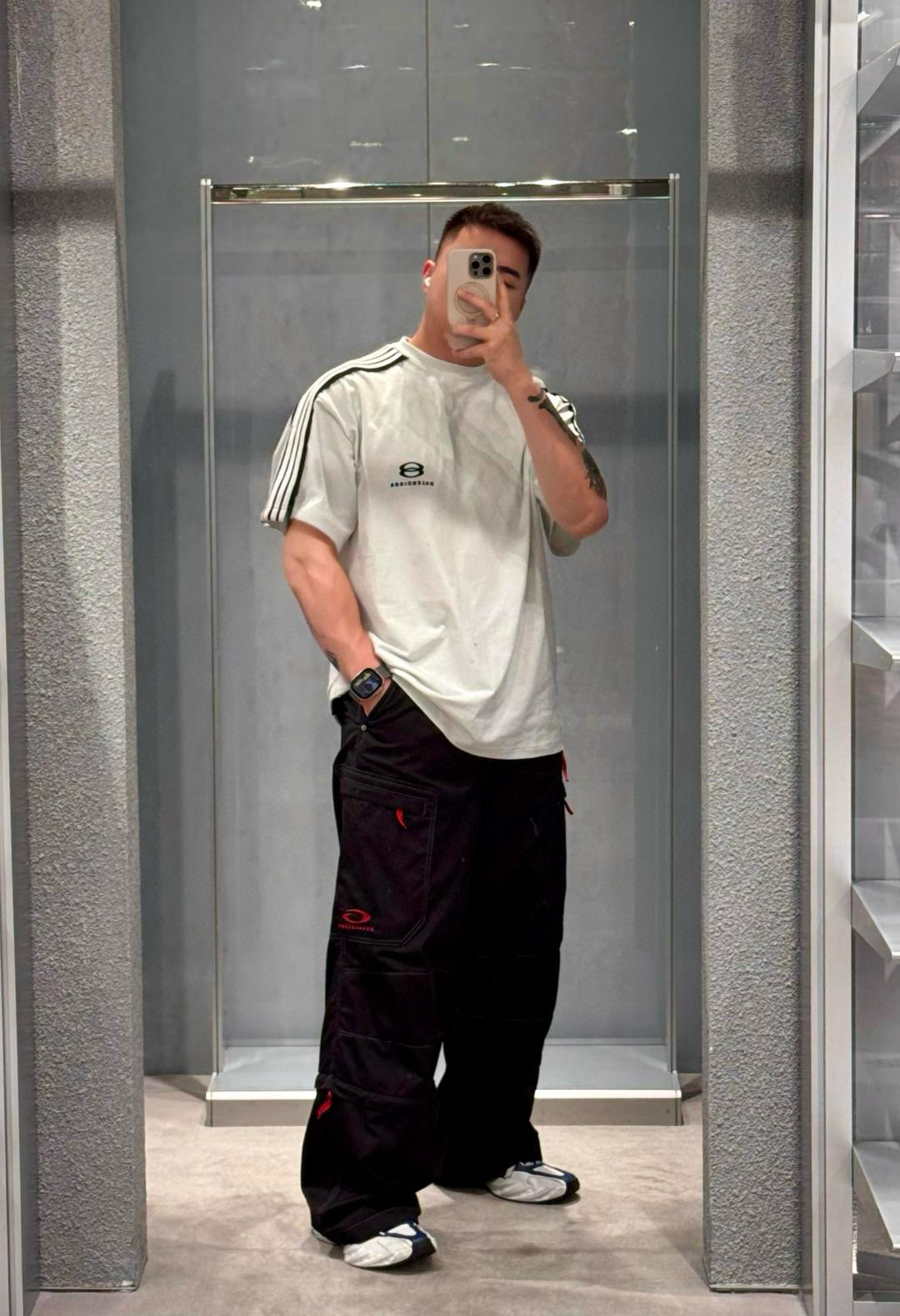 Balenciaga  短袖针织衫服装 6