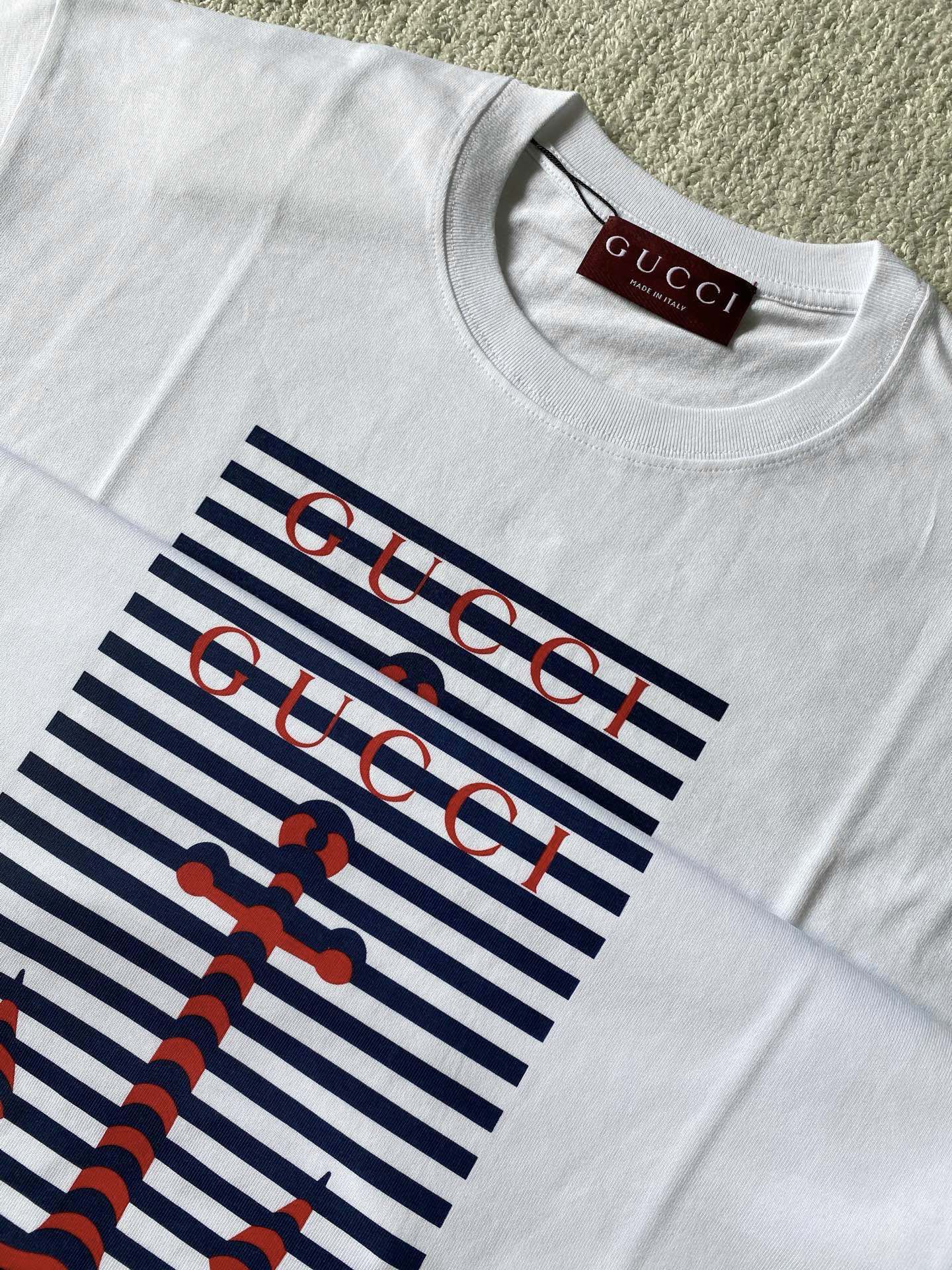 Gucci  短袖服装 4