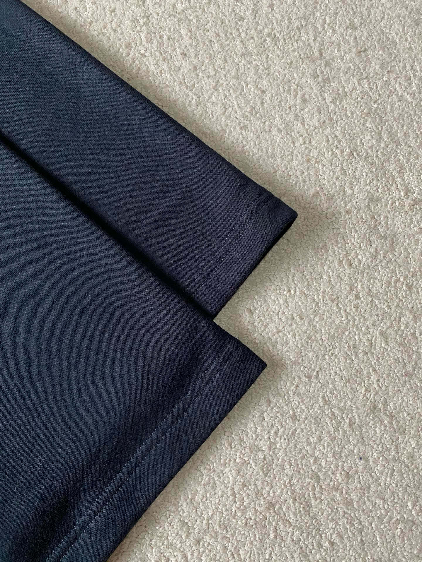 Balenciaga  长裤服装,包 8