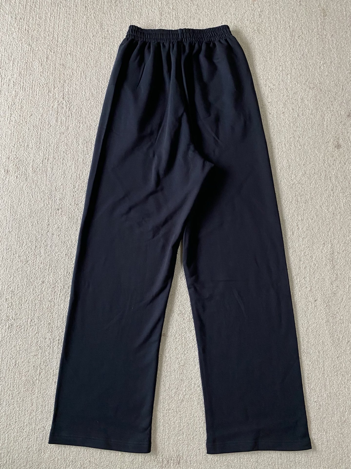 Balenciaga  长裤服装,包 9