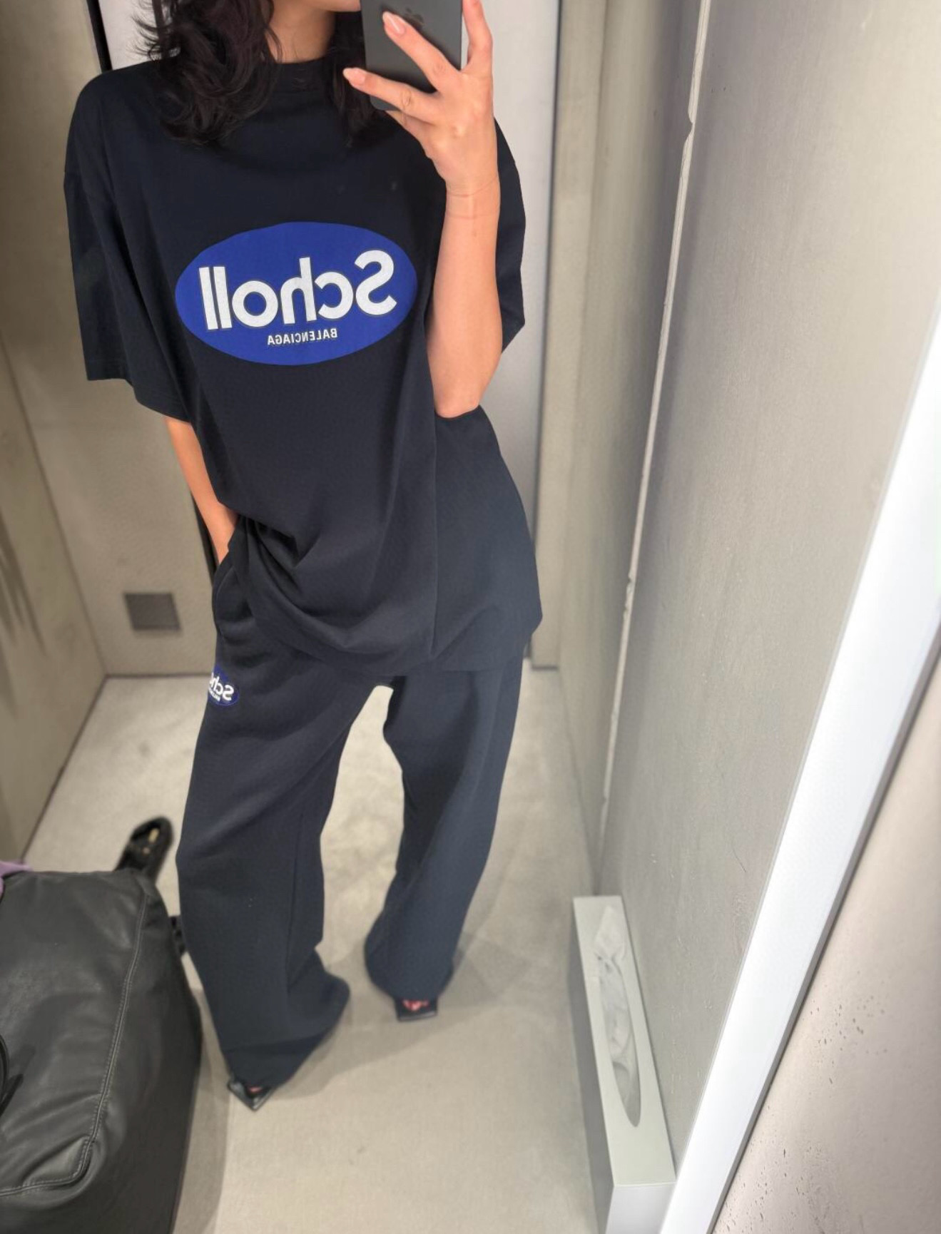 Balenciaga  运动裤服装,包 5