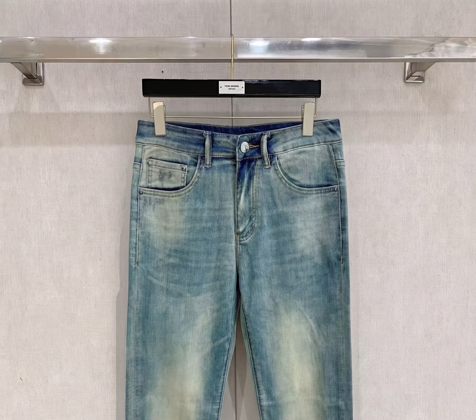 克罗心 2026春夏最新推出男士休闲牛仔裤新品！重工水洗牛仔裤！定制面料和一般牛仔布料比起来，更加柔软舒