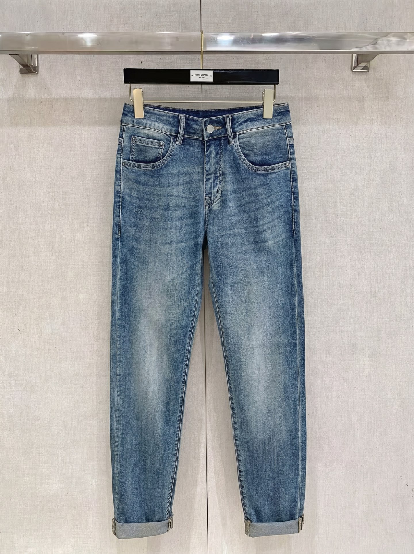 克罗心 2026春夏最新推出男士休闲牛仔裤新品！重工水洗牛仔裤！定制面料和一般牛仔布料比起来，更加柔软舒