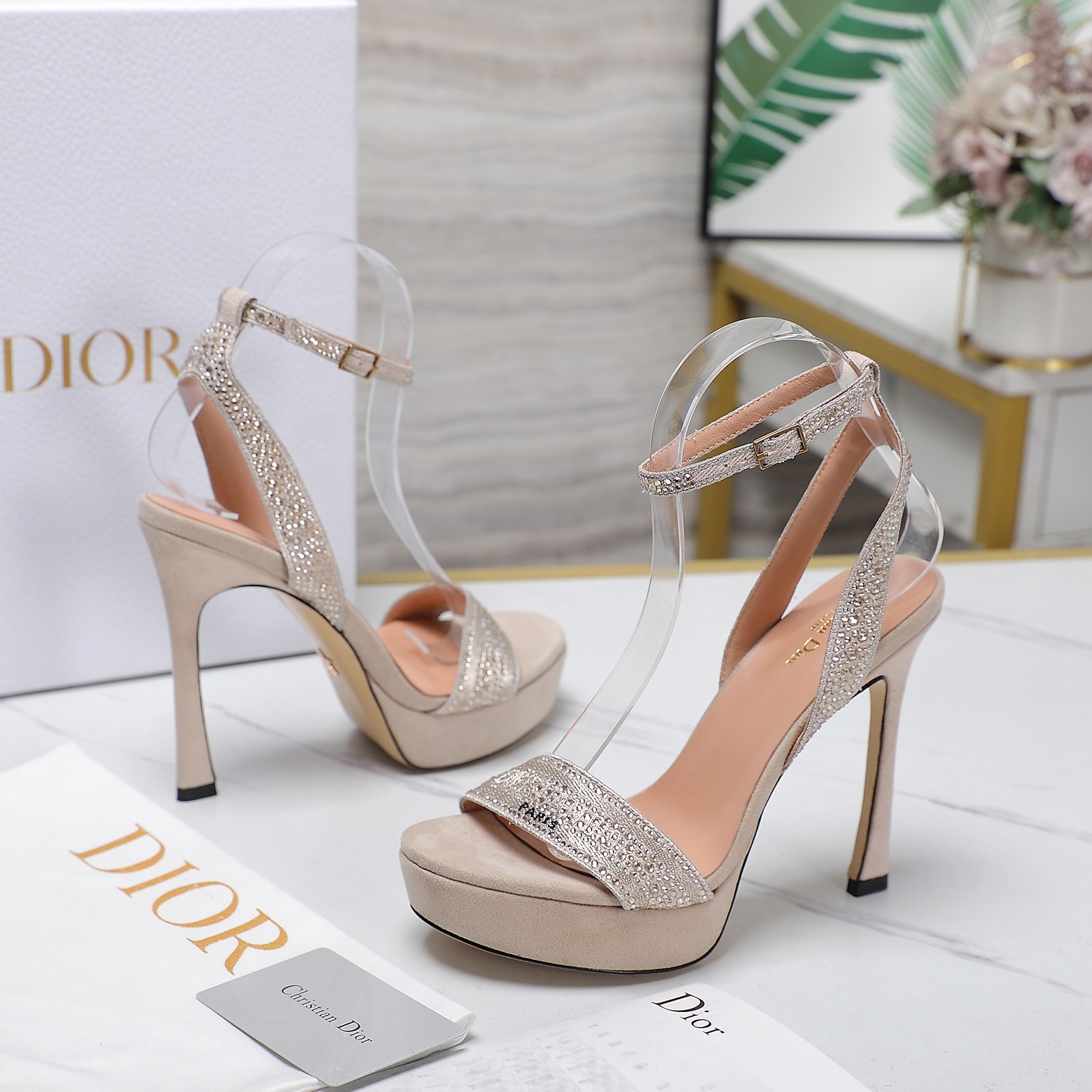 Dior Schuhe Pumps Mit Hohem Absatz Sandalen Rindsleder Schaffell Frühling/Sommer Kollektion