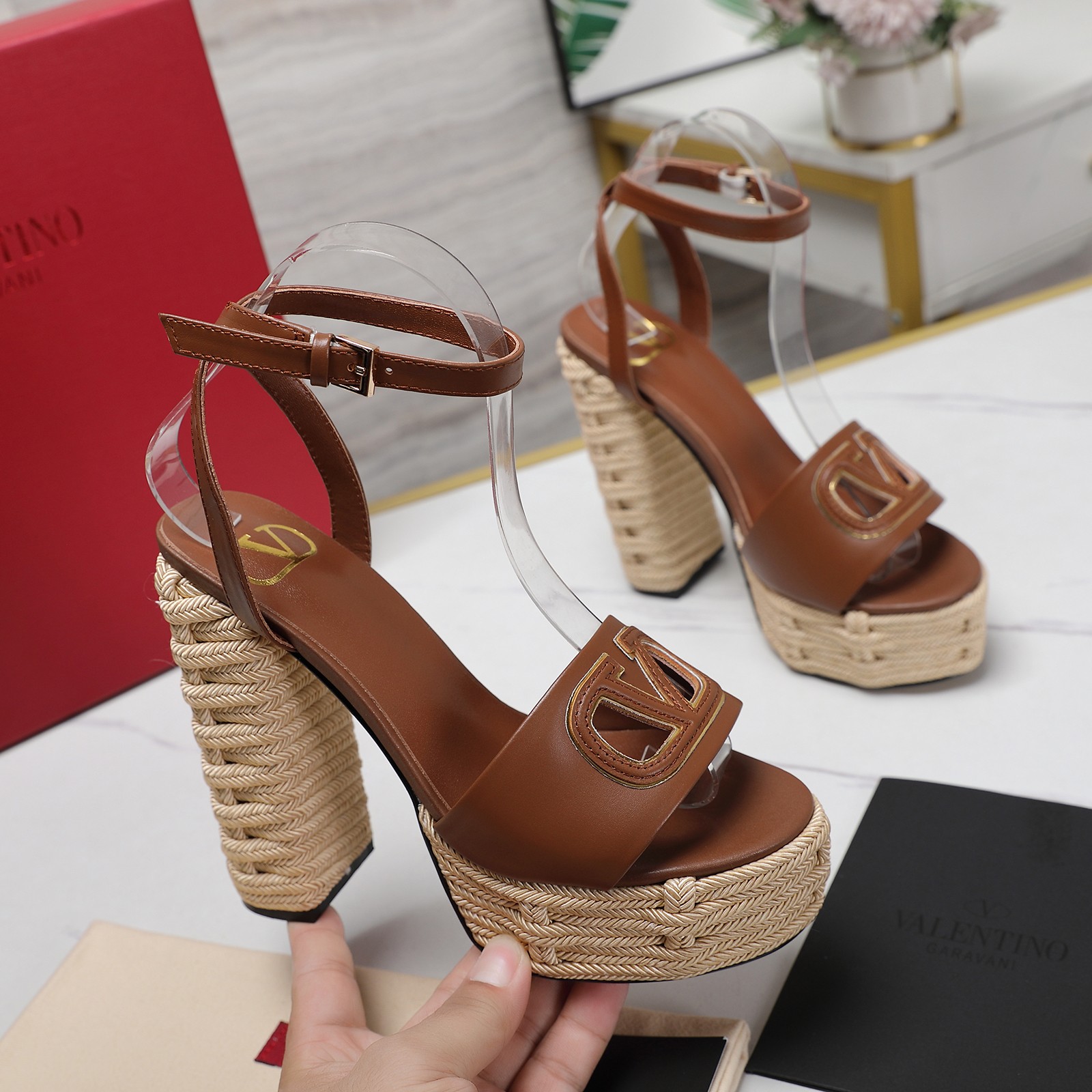 Valentino Raffia Platform Sandals, Designer High Heels, Women's Fashion 2 a1719667923981 7302
