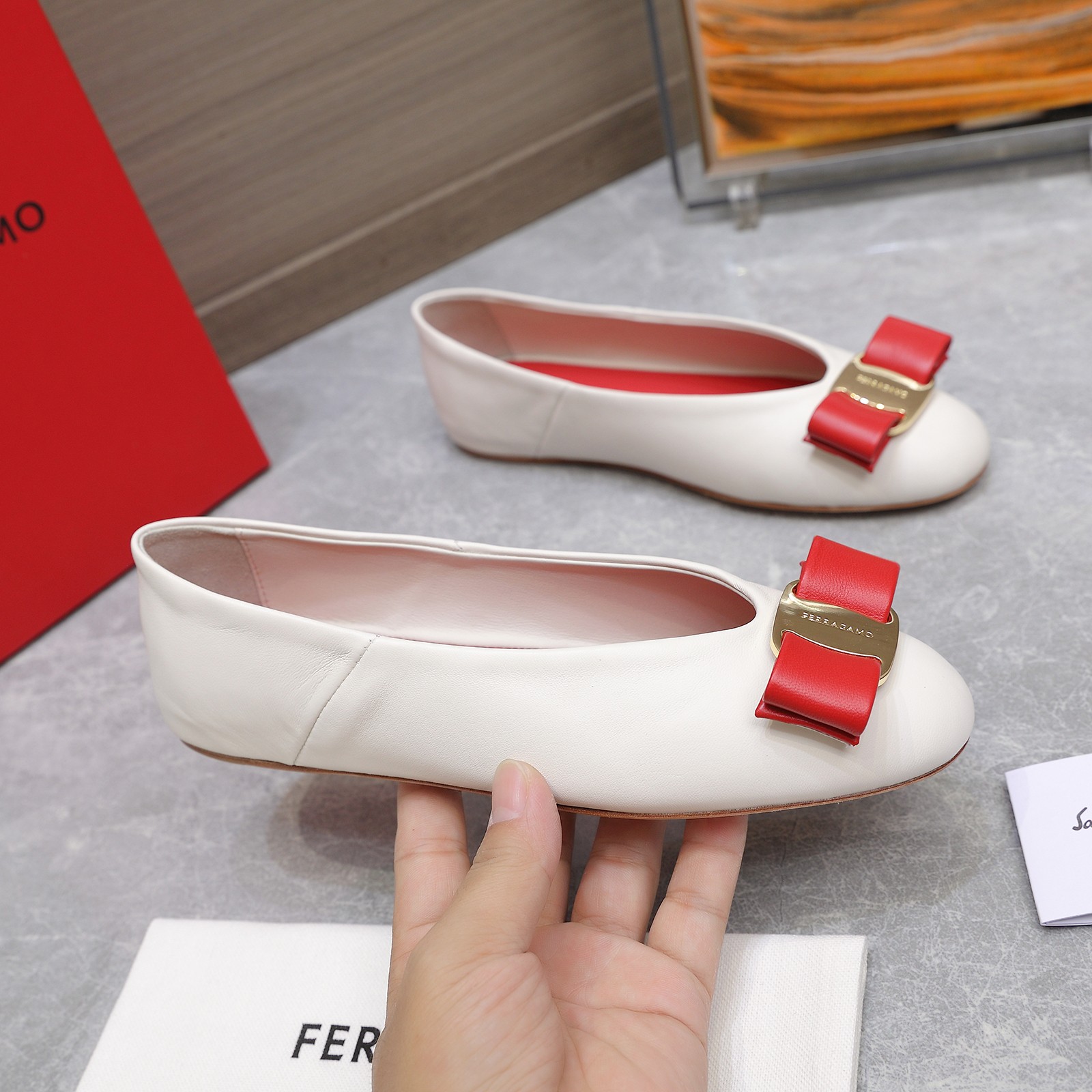 [Ferragamo Women