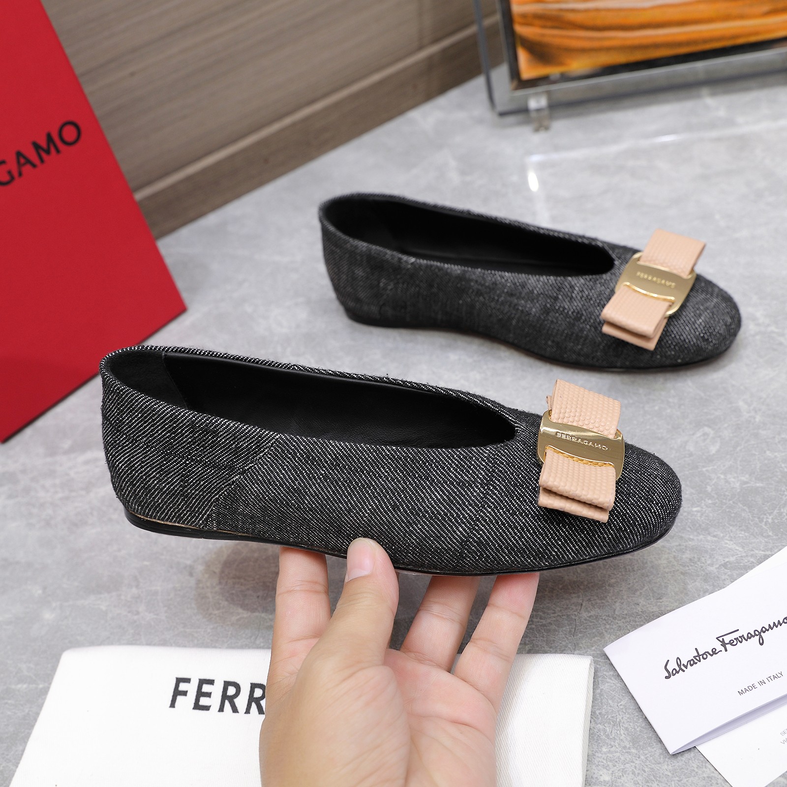 [Ferragamo Women