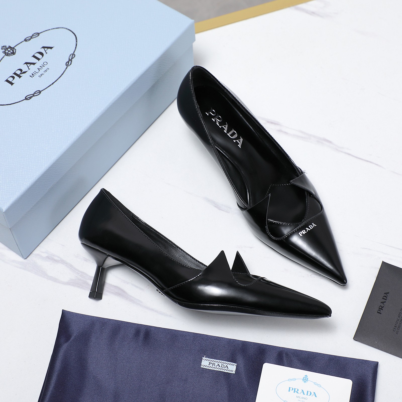 Prada Women's Pointed Toe Kitten Heels Patent Leather Pumps Dress Shoes 3 a1740223873424 4173