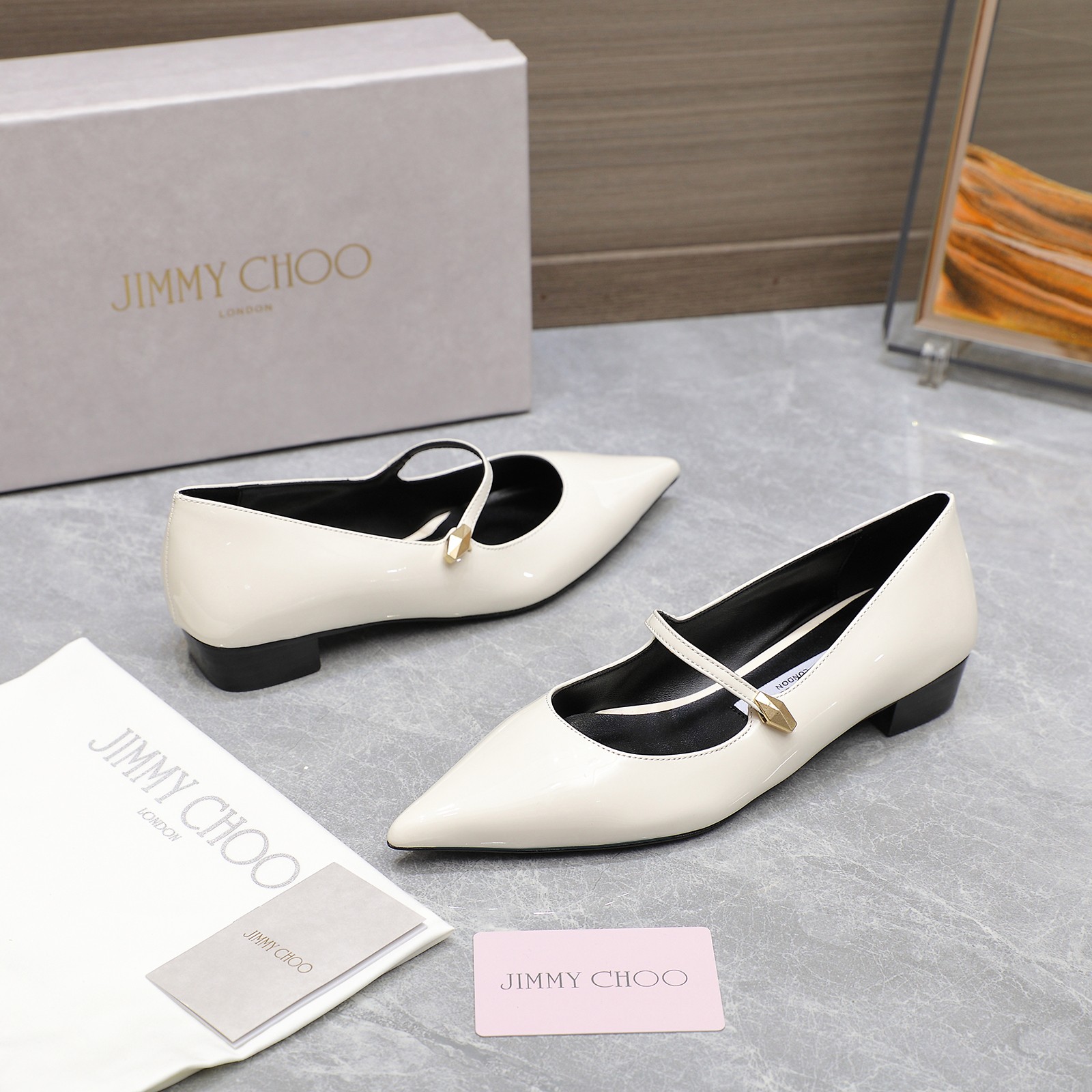 “Jimmy Choo 2025 Spring Summer Pointy Shoes: Top Quality Italian Design” - 图片 4