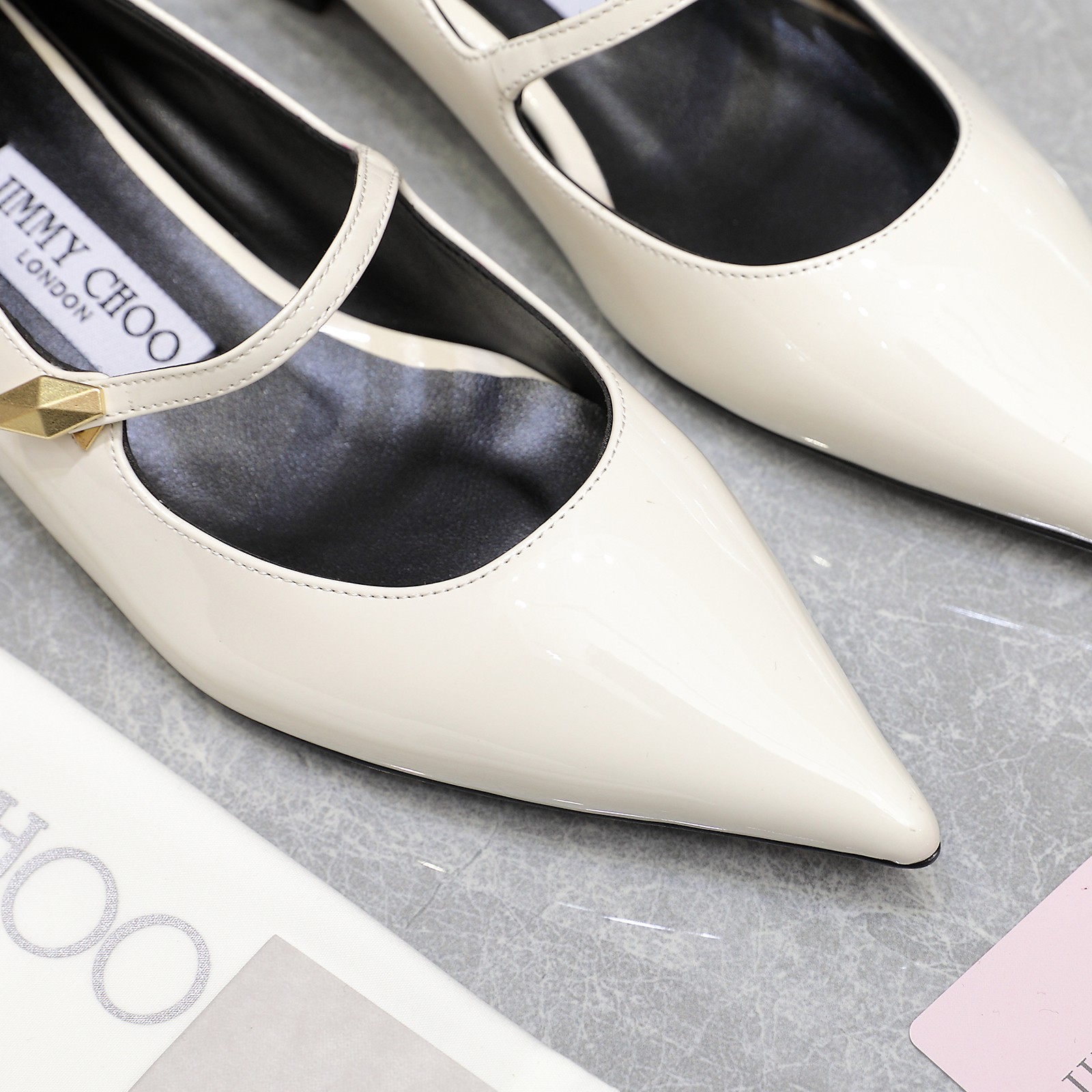 “Jimmy Choo 2025 Spring Summer Pointy Shoes: Top Quality Italian Design” - 图片 7