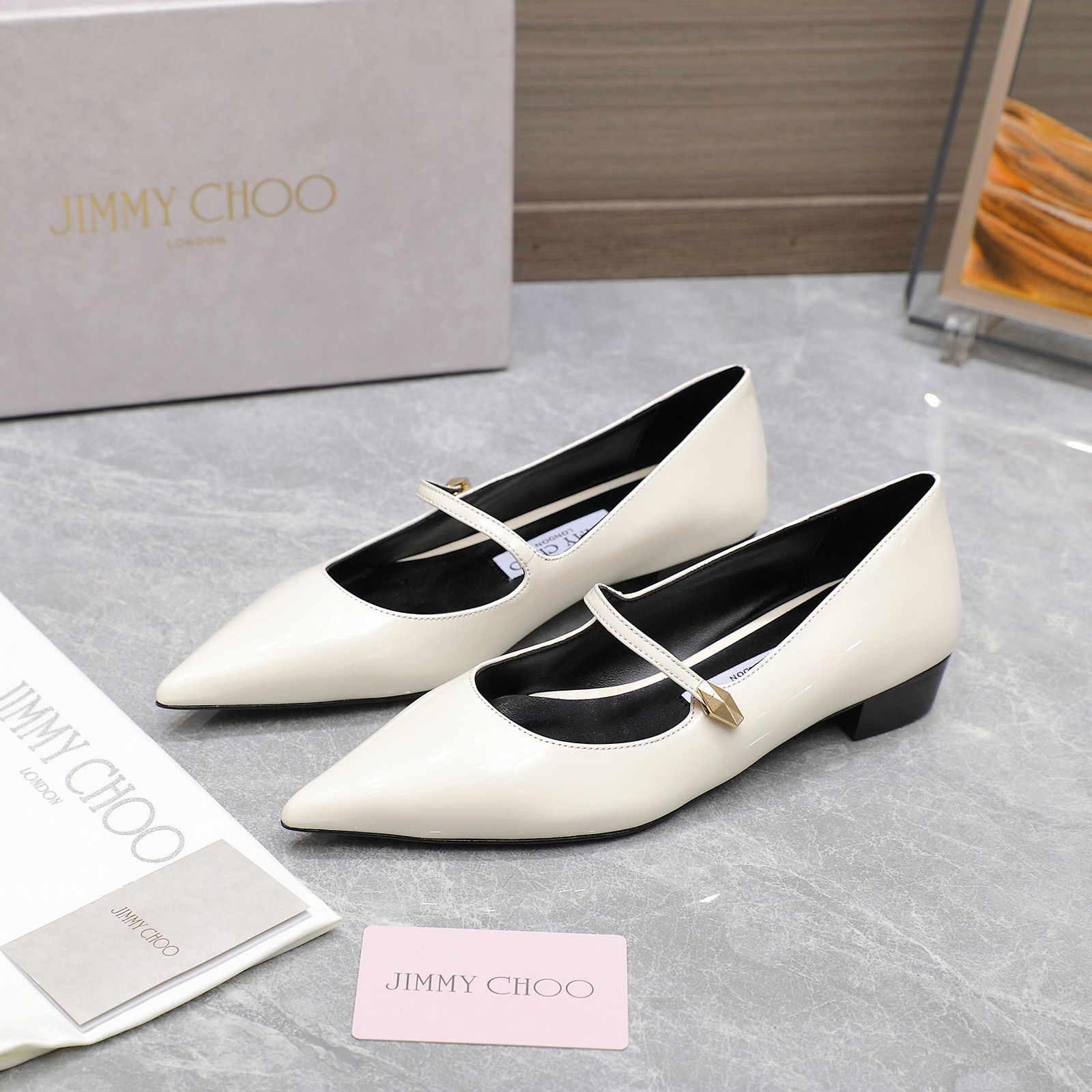 “Jimmy Choo 2025 Spring Summer Pointy Shoes: Top Quality Italian Design” - 图片 9