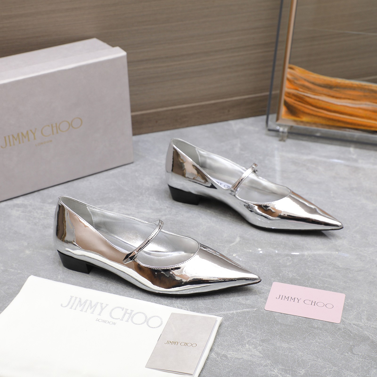 “Jimmy Choo 2025 Spring Summer: Top Quality Pointy Shoes, Italian Sheepskin, $750” - 图片 4