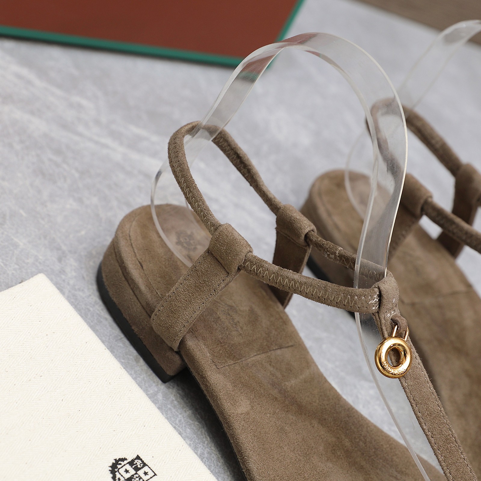 Loro Piana Mindil T-Strap Leather Sandals - Luxurious & Comfortable 10 a1742301920392 7866