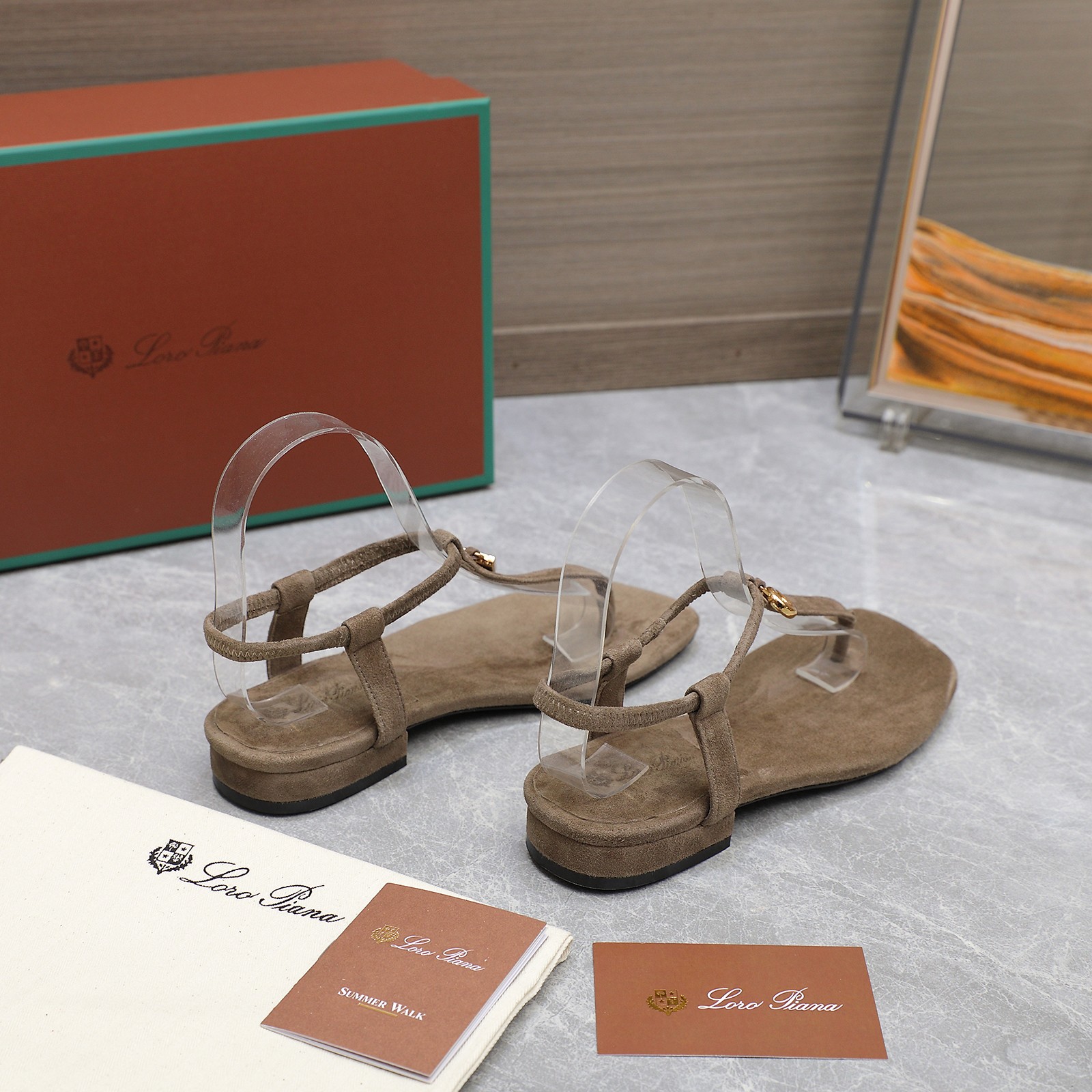 Loro Piana Mindil T-Strap Leather Sandals - Luxurious & Comfortable 9 a1742302009331 4732