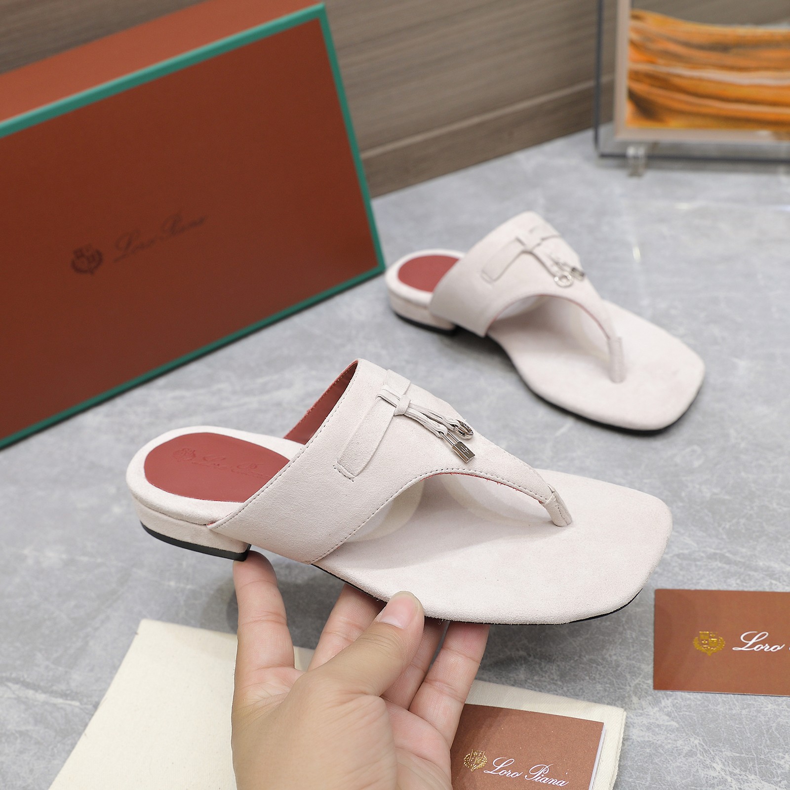 Loro Piana Mindil Leather T-Strap Thong Sandals - Summer Essential 2 a1742304058066 3383