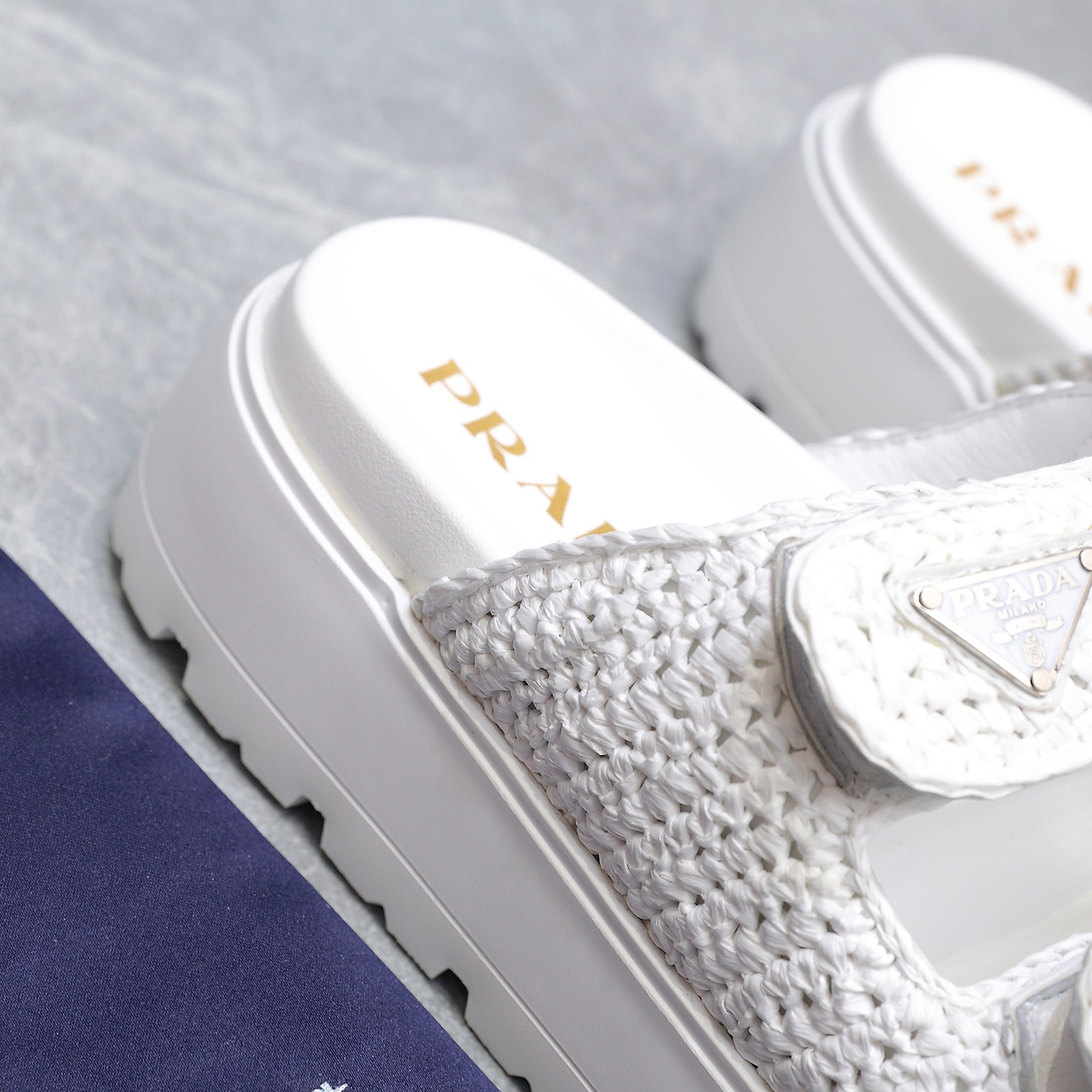 Prada Women's Woven Raffia Platform Sandals Slides White 9 a1742316390530 2644