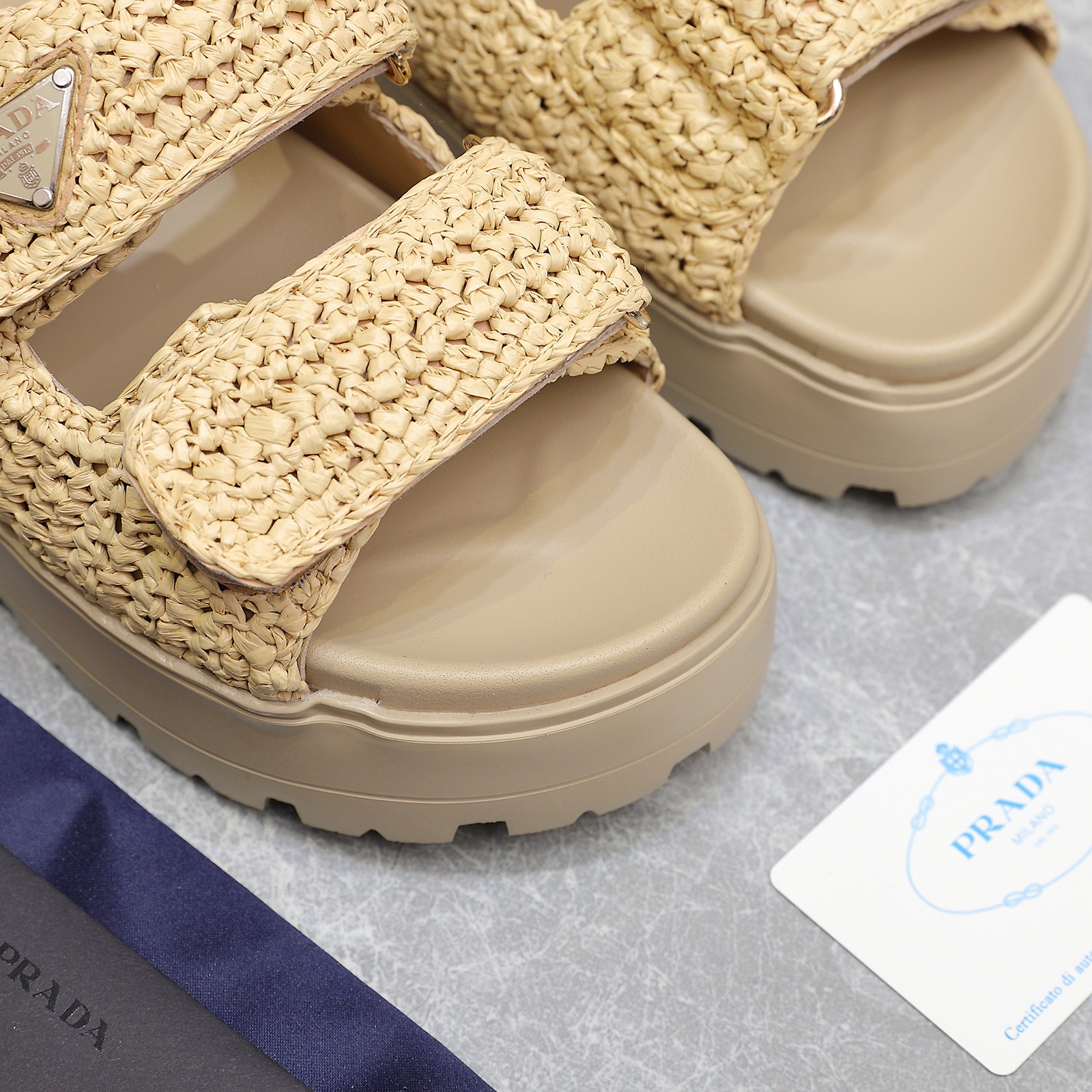 Prada Woven Raffia Platform Sandals - Chic Summer Style with Logo Detail 8 a1742316453309 0525