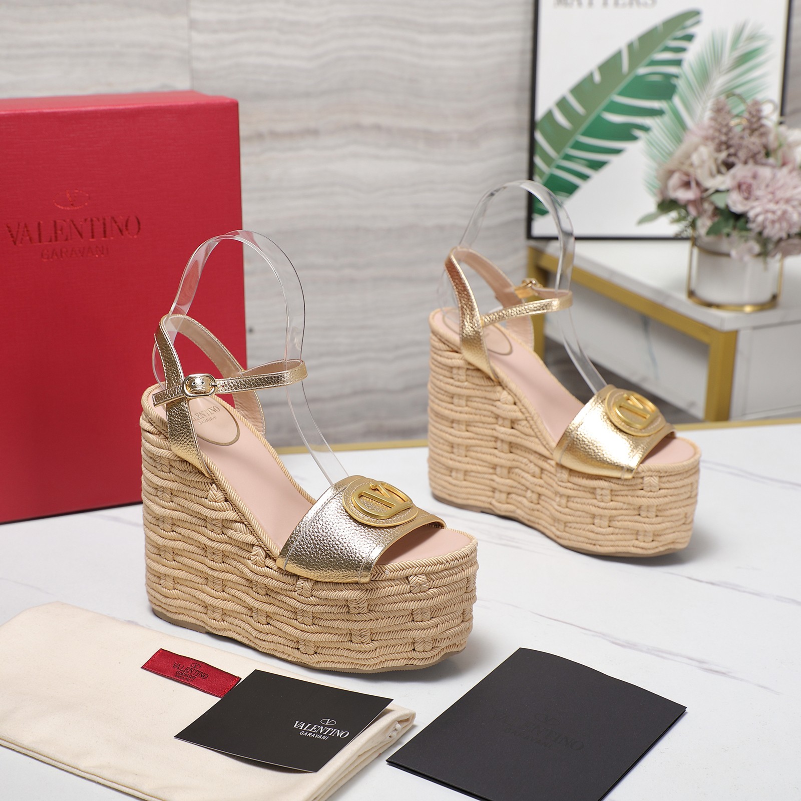 Valentinoo Women's Espadrille Wedge Sandals Gold Leather Ankle Strap 4 a1742996728348 4510