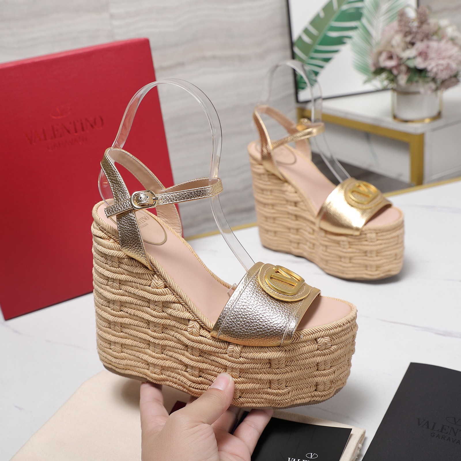 Valentinoo Women's Espadrille Wedge Sandals Gold Leather Ankle Strap 2 a1742996729565 8704