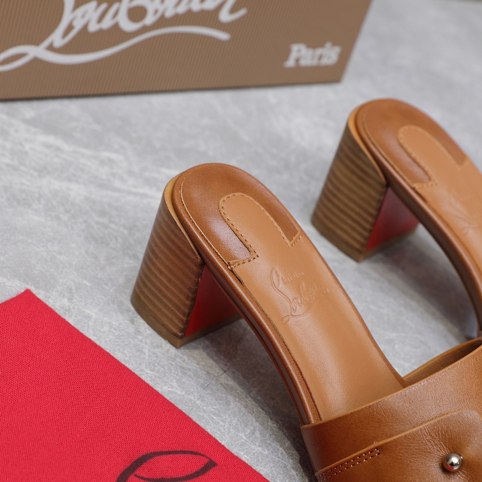 Christian Louboutin Red Bottom Shoes: Las Vegas Inspired Collection, Fine Craft, Customizable. - 图片 4