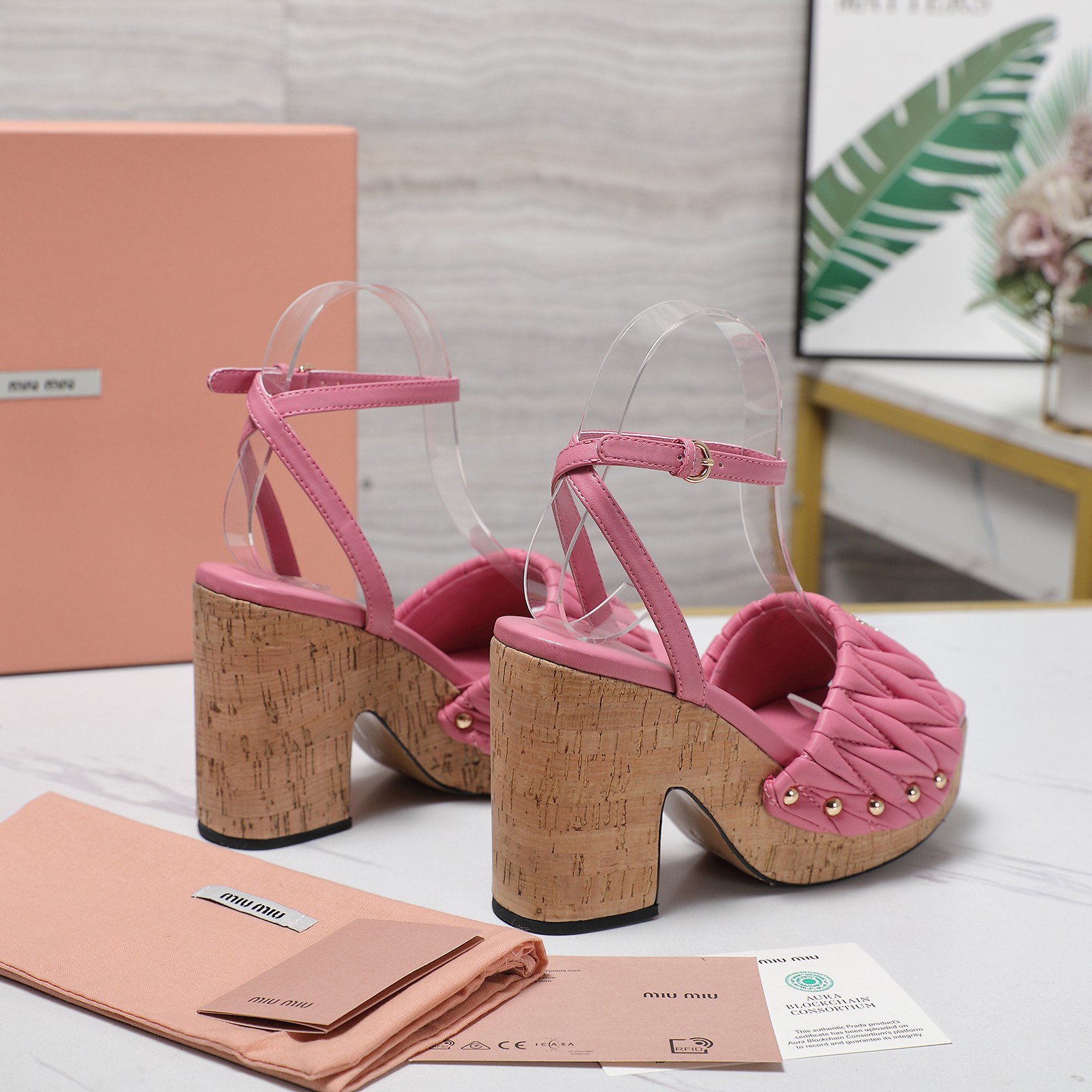 Miu Miu Pink Platform Heeled Sandals Ankle Strap Leather High Heel 6 a1744708091642 1671