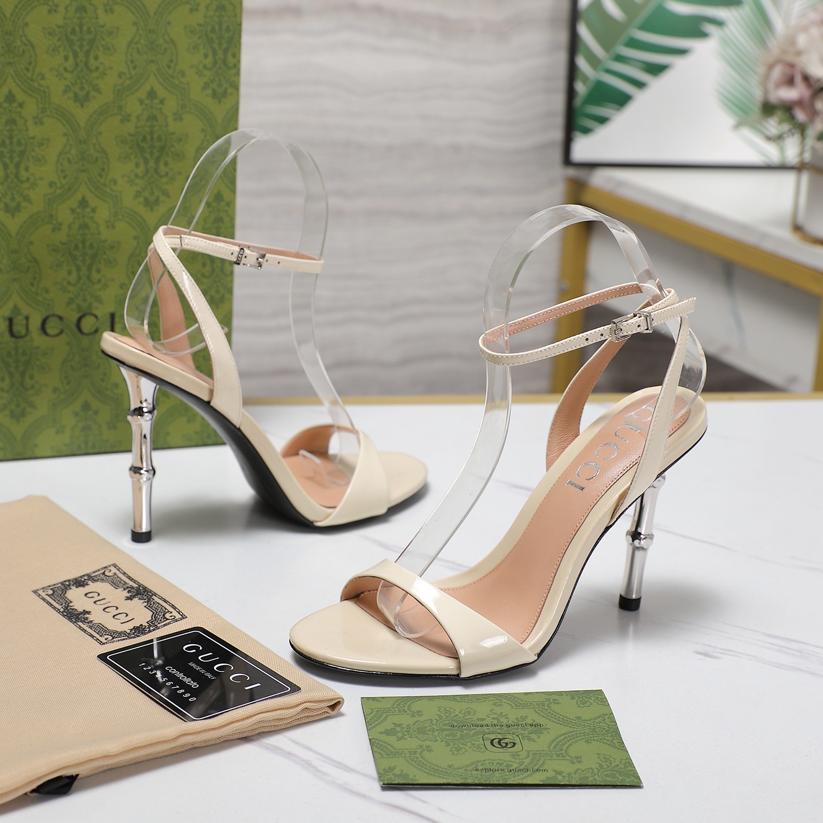 Gucci Women's Bamboo Heel Ankle Strap Sandals Patent Leather Beige 8 a1744708767206 5870