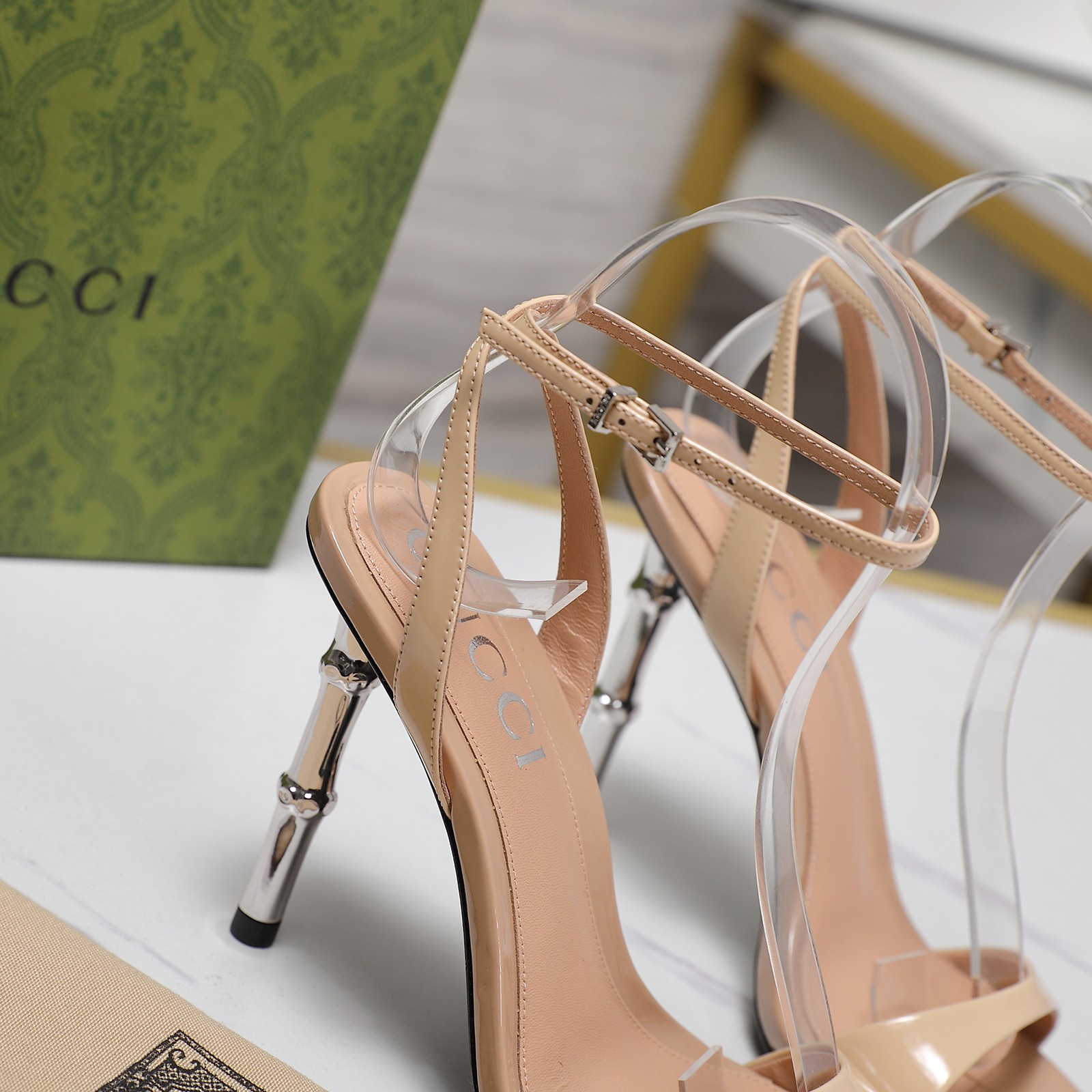 Gucci Women's Bamboo Heel Sandals Patent Leather Beige 9 a1744708936494 2457