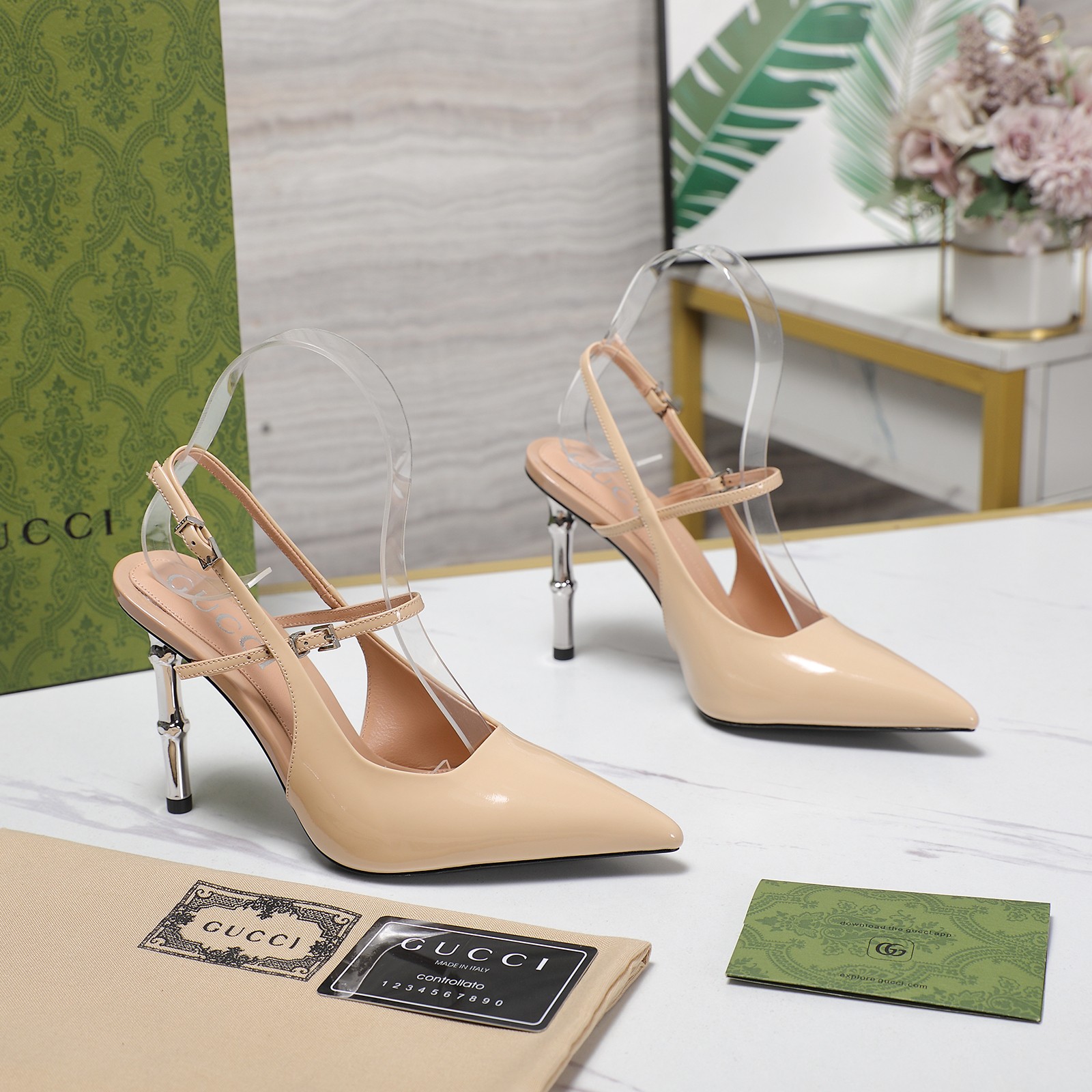 Gucci Women's Slingback Pumps with Bamboo Heel in Patent Leather 6 a1744709283348 6860