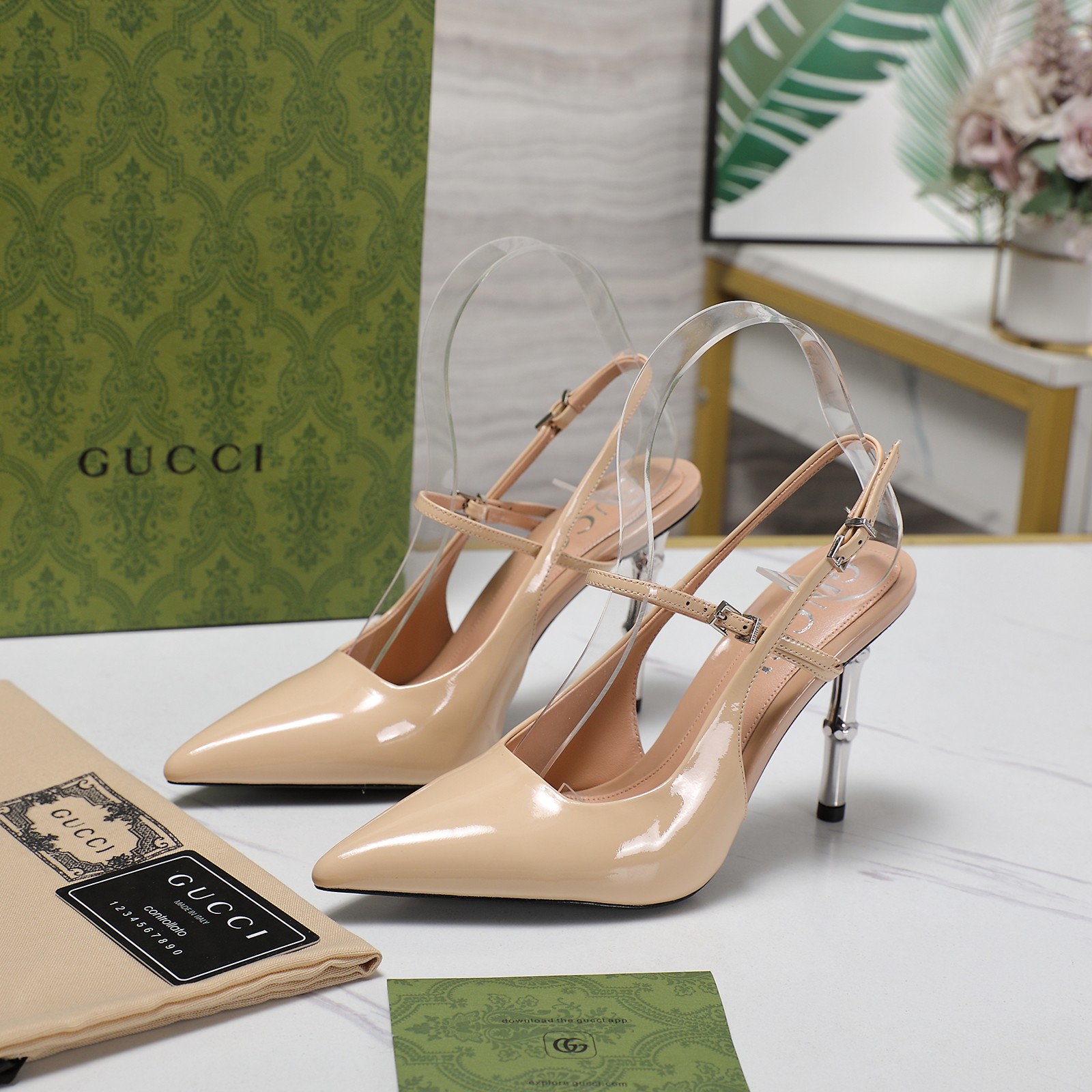 Gucci Women's Slingback Pumps with Bamboo Heel in Patent Leather 10 a1744709292161 4482