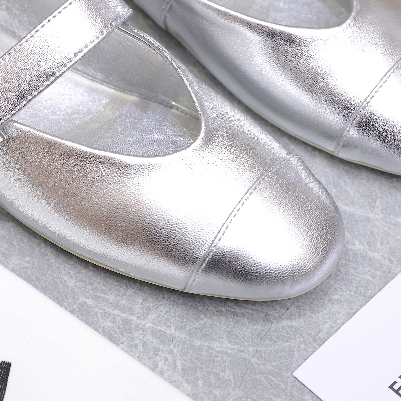 Ferragamo Iconic Buckle Ballerina Flats - Silver Leather, Round Toe 9 a1744783500246 5607