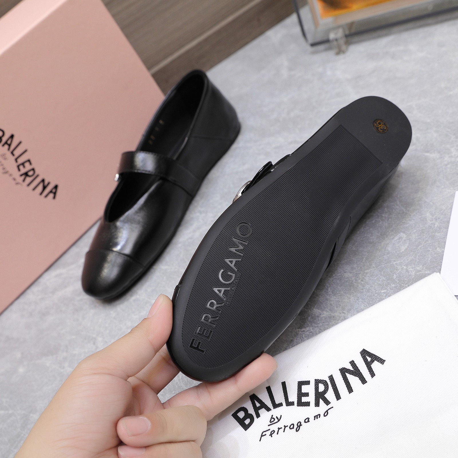 Ferragamo Iconic Buckle Ballerina Flats - Classic & Comfortable 7 a1744783751779 5701