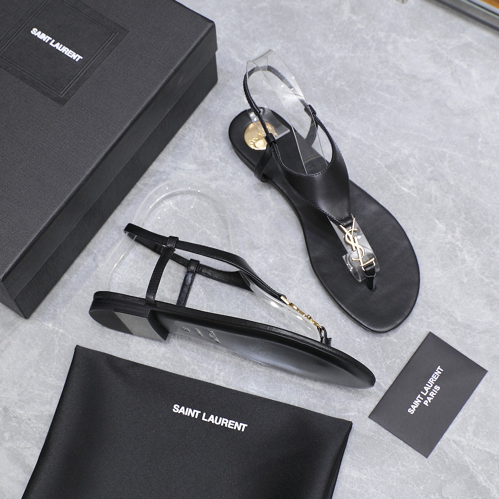 Saint Laurent Women's Lee Metal Chain Leather Thong Sandals 8 a1745067321554 7865