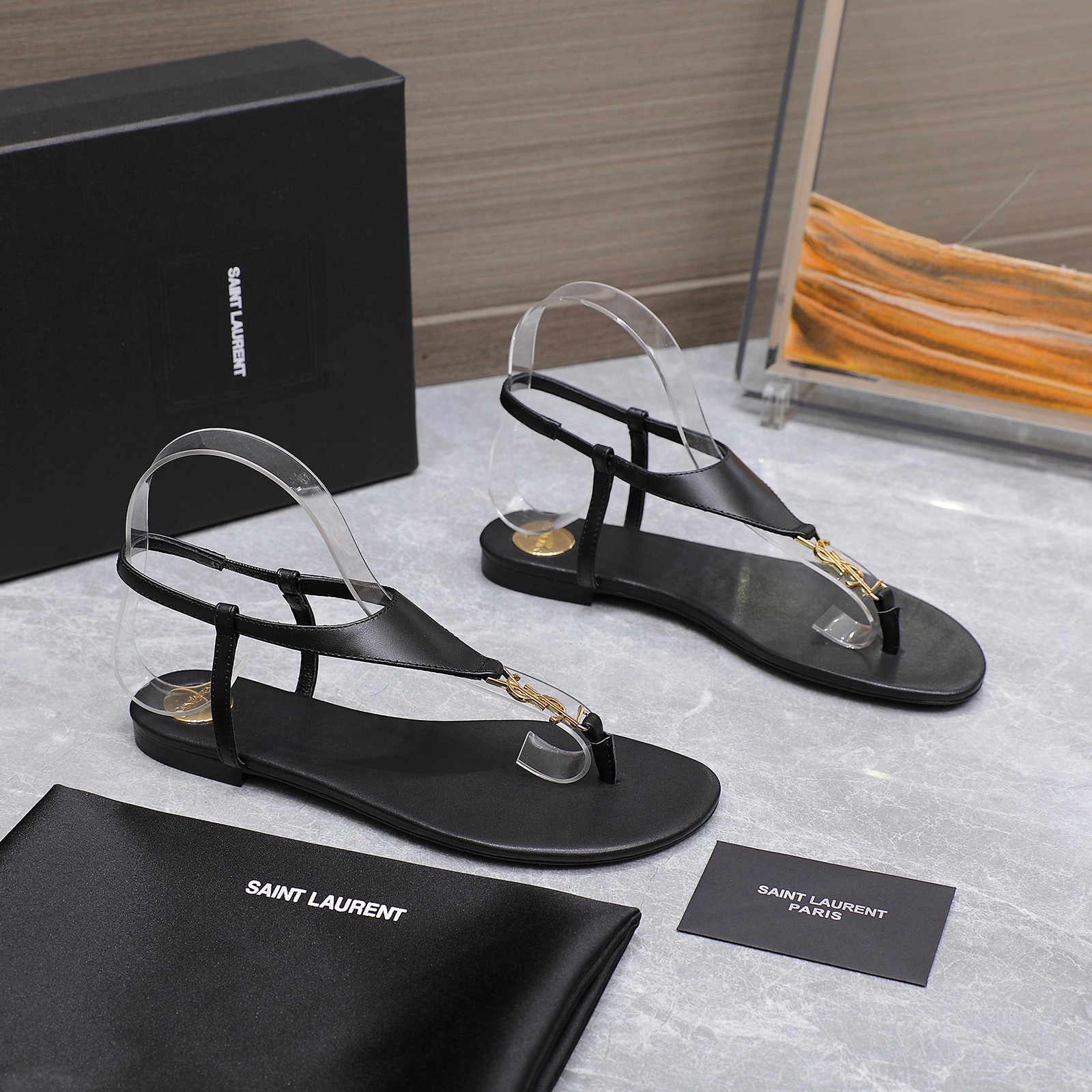 Saint Laurent Women's Lee Metal Chain Leather Thong Sandals 3 a1745067321571 6485