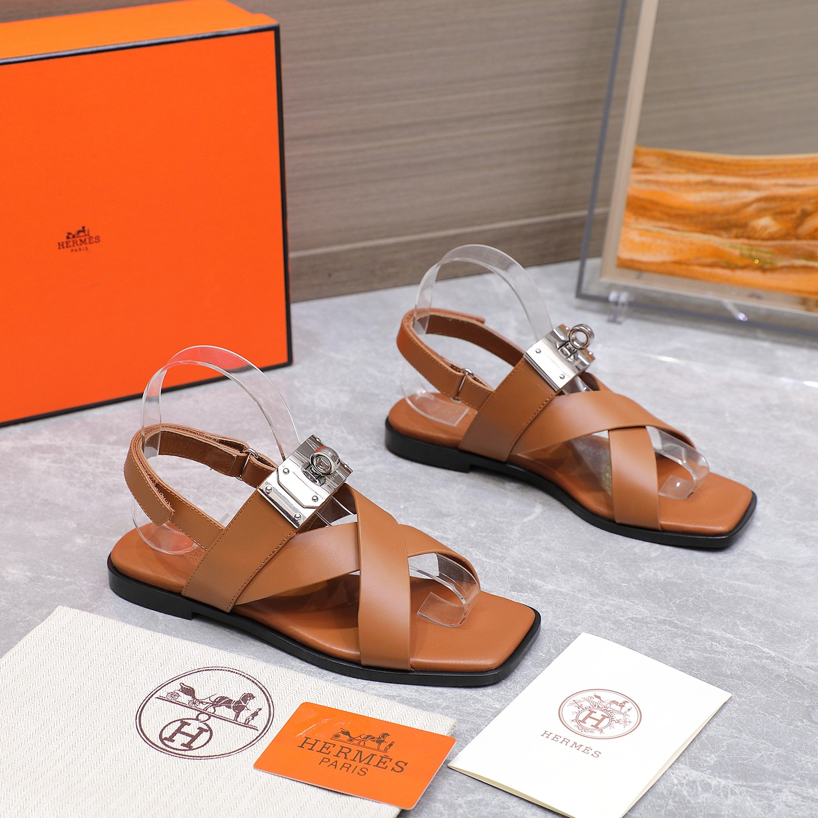 Hermes Classic Kelly Buckle Sandals Retro Exotic Style Fashionable 3 a1745132436208 0837