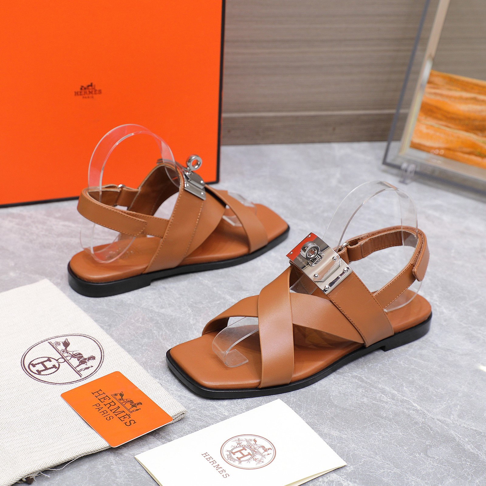 Hermes Classic Kelly Buckle Sandals Retro Exotic Style Fashionable 5 a1745132436211 5014