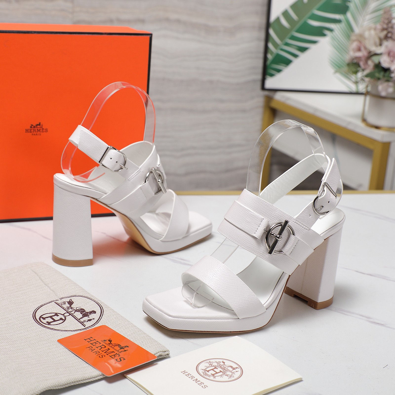 Hermes Platform Heeled Sandals, Leather Upper, Block Heel, Buckle Closure 5 a1745241425631 1010