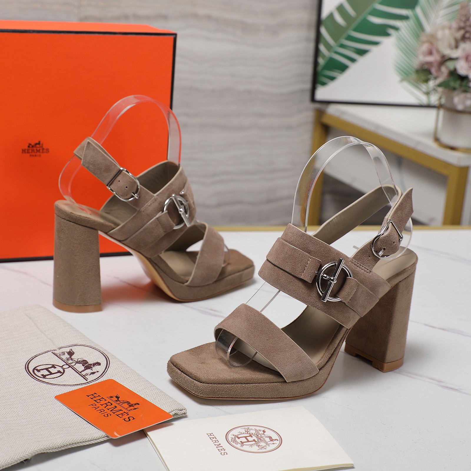 Hermès Women's Suede Heeled Sandals Ankle Strap Platform Block Heel Shoes 7 a1745243166820 5760