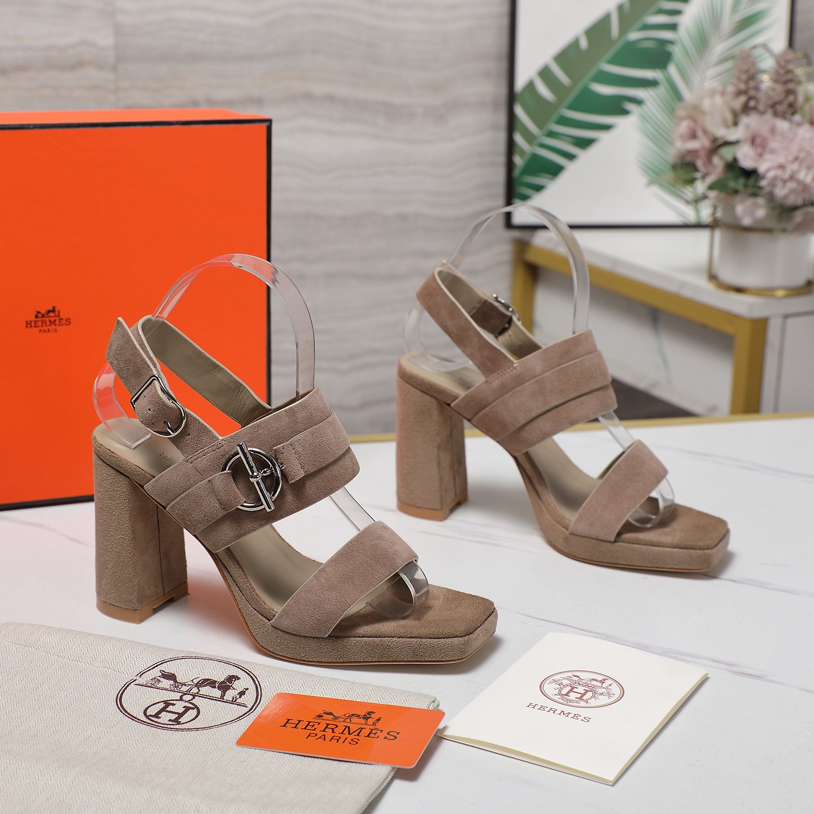Hermès Women's Suede Heeled Sandals Ankle Strap Platform Block Heel Shoes 3 a1745243167749 1376