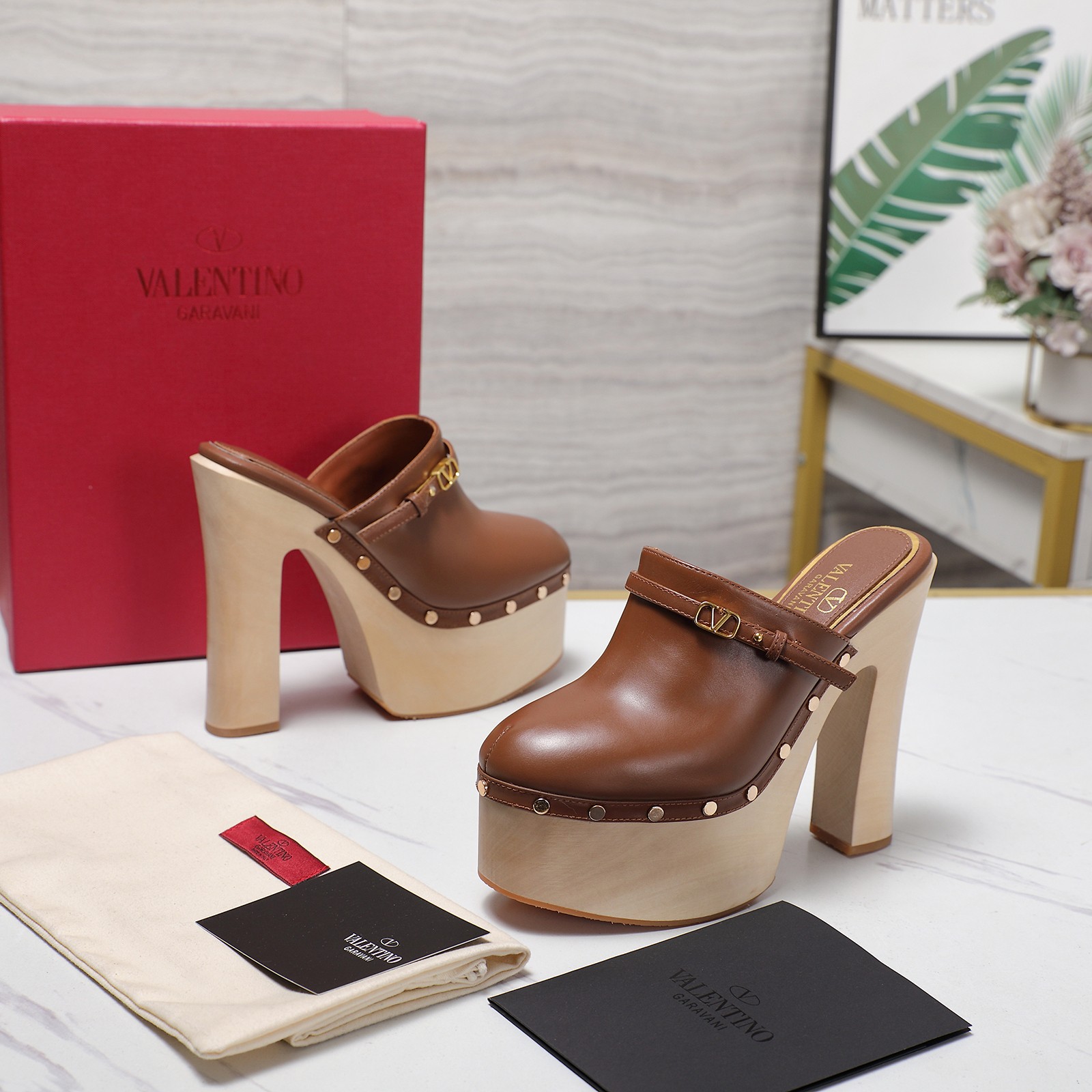 Valentino Platform Mule: Italian Craftsmanship, Modern Aesthetic Sandal 3 a1745949234350 3861
