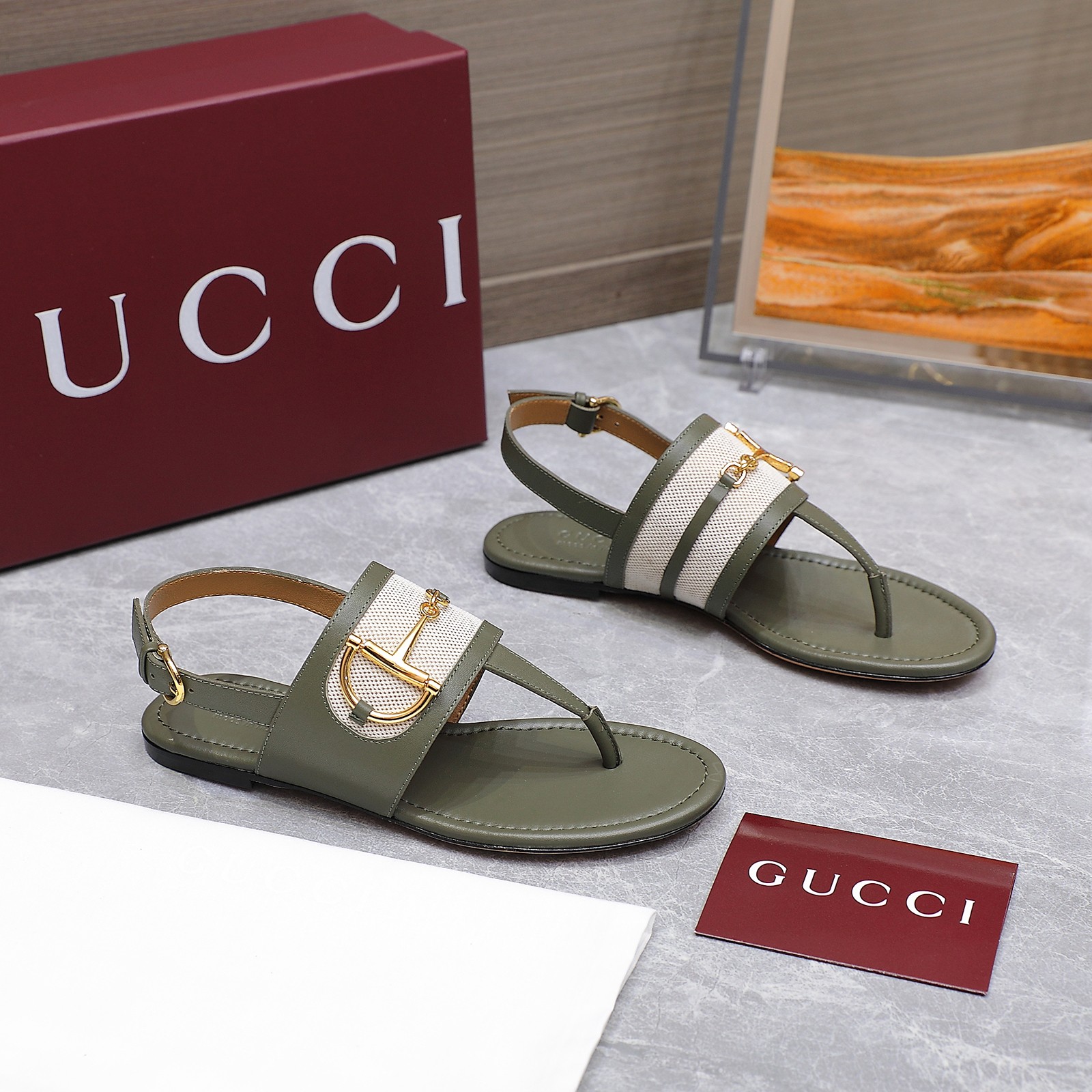 Gucci Women's Olive Green Leather Thong Sandals with Horsebit Detail 5 a1746344355311 6633