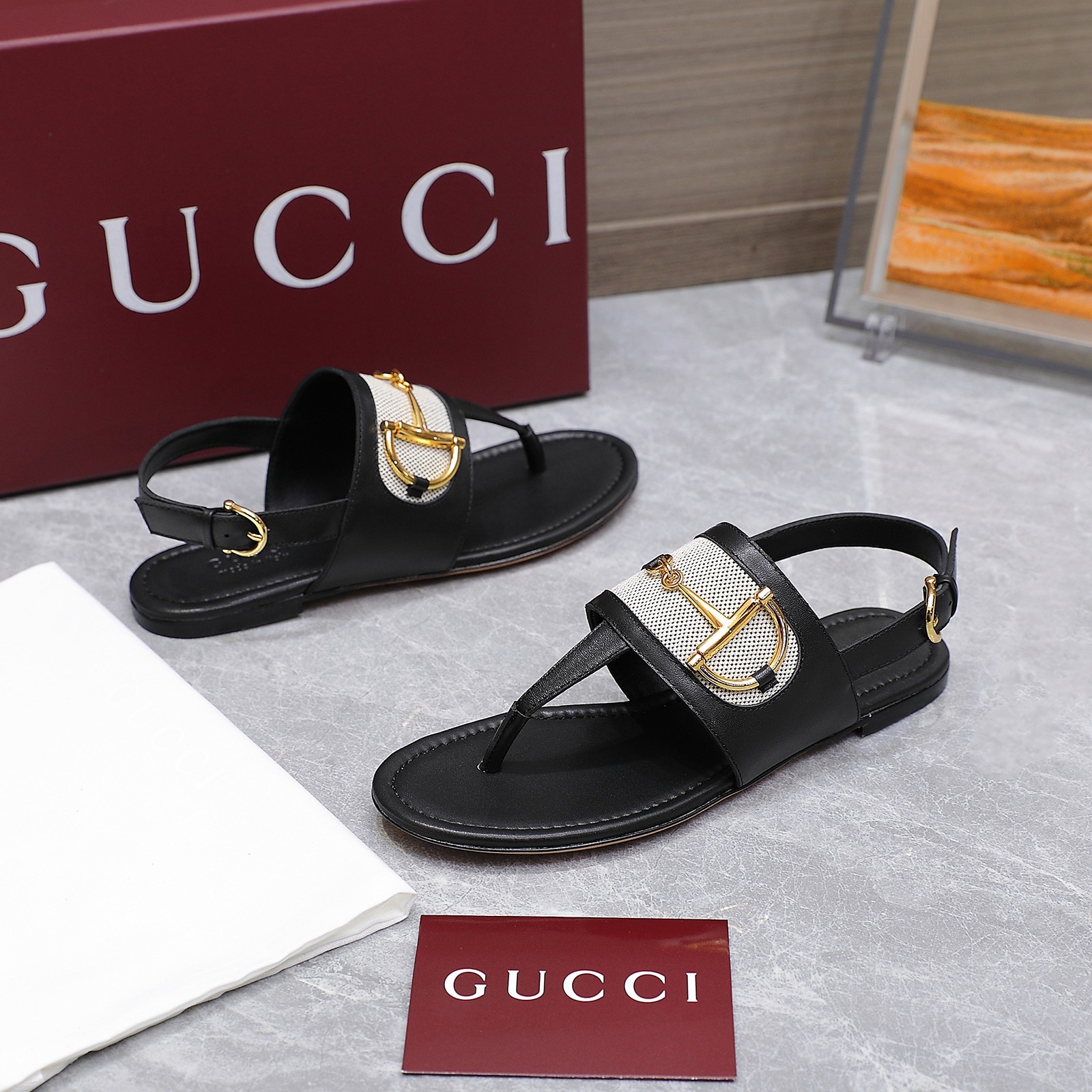 Gucci Women's Thong Sandals with Horsebit Detail - Stylish Summer Footwear 7 a1746344381024 4528