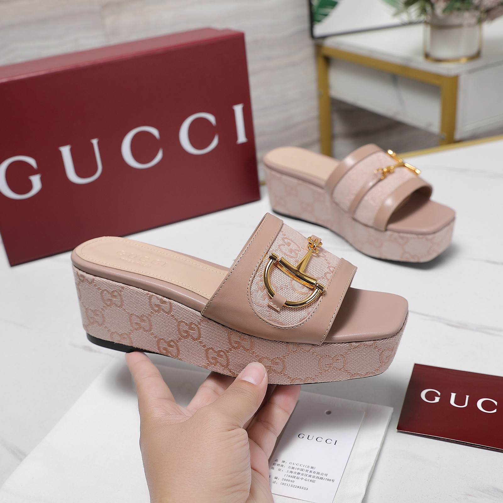 Gucci Women's D-Chain Buckle Platform Wedge Heel Sandals Slides Slippers 1 Gucci Women's D-Chain Buckle Platform Wedge Heel Sandals Slides Slippers