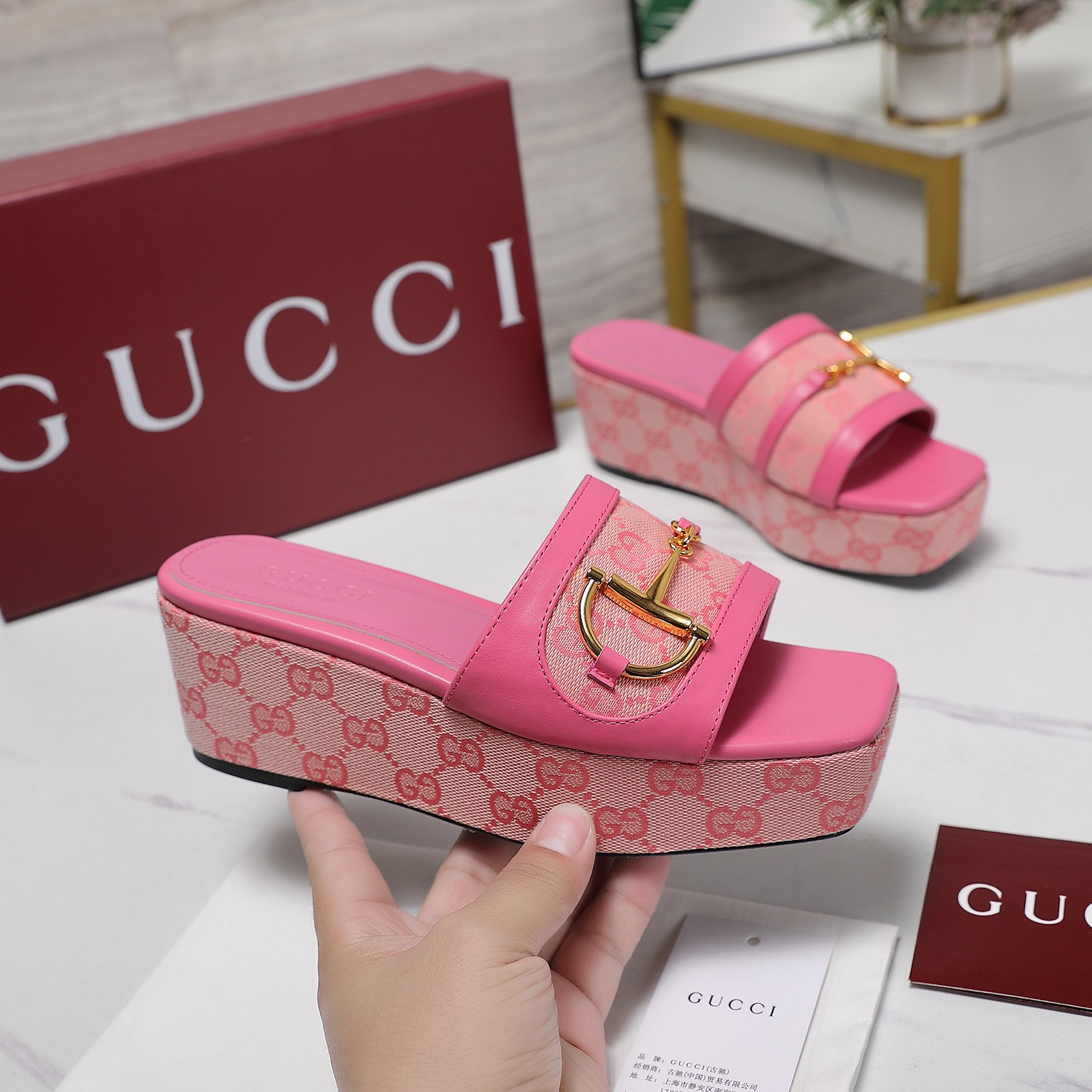Gucci Early Spring 2025 D-Chain Platform Wedge Sandals - Pink 2 a1746344838738 6248