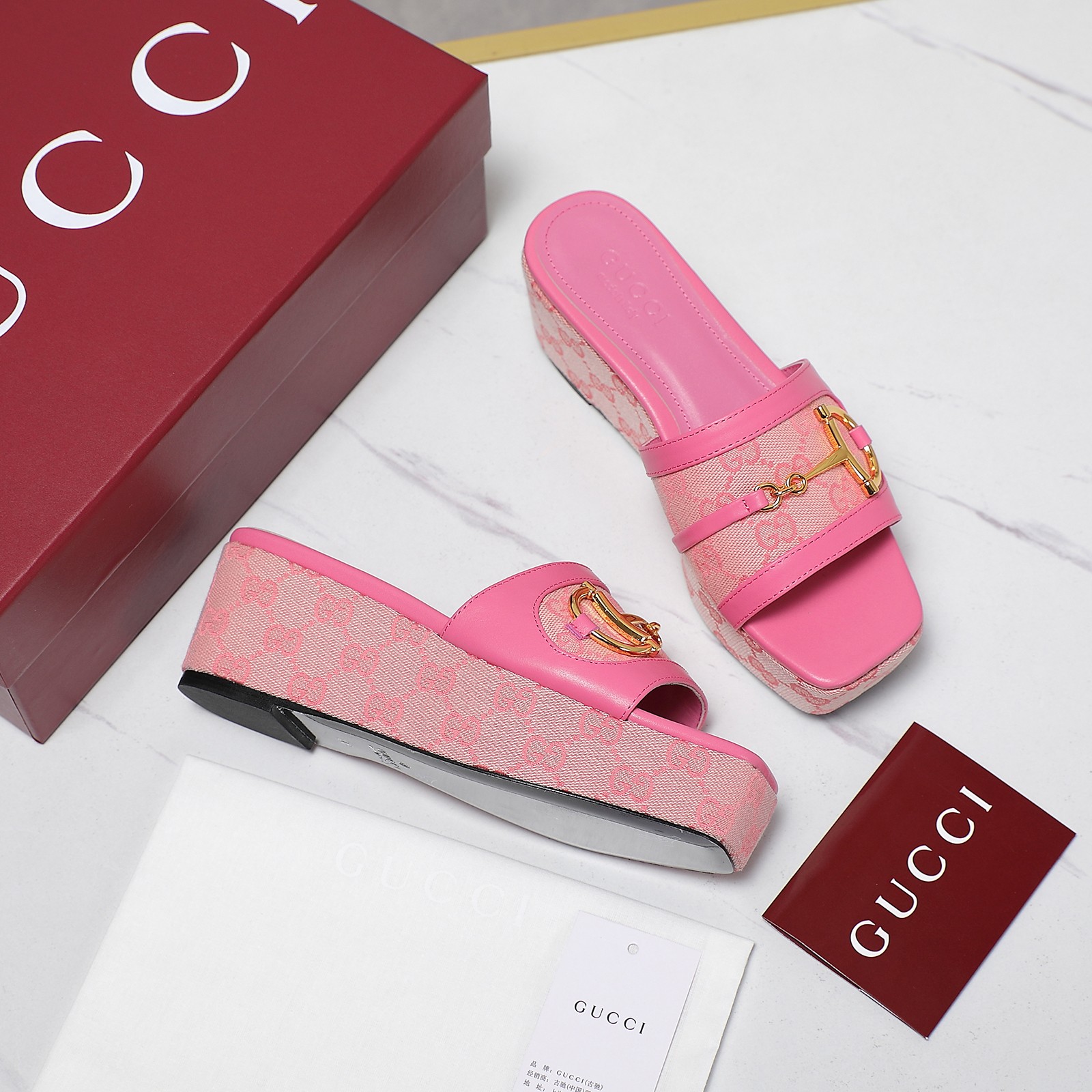 Gucci Early Spring 2025 D-Chain Platform Wedge Sandals - Pink 7 a1746344838765 5252