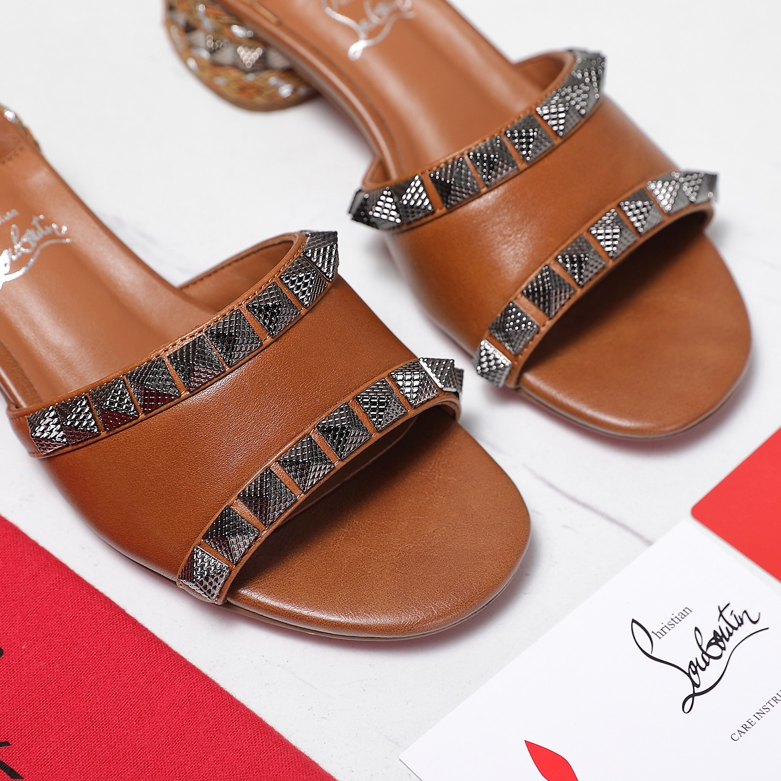 Christian Louboutin Red Bottom Shoes: Las Vegas-inspired Luxury Collection, Fine Craft, Limited Global Release - 图片 6