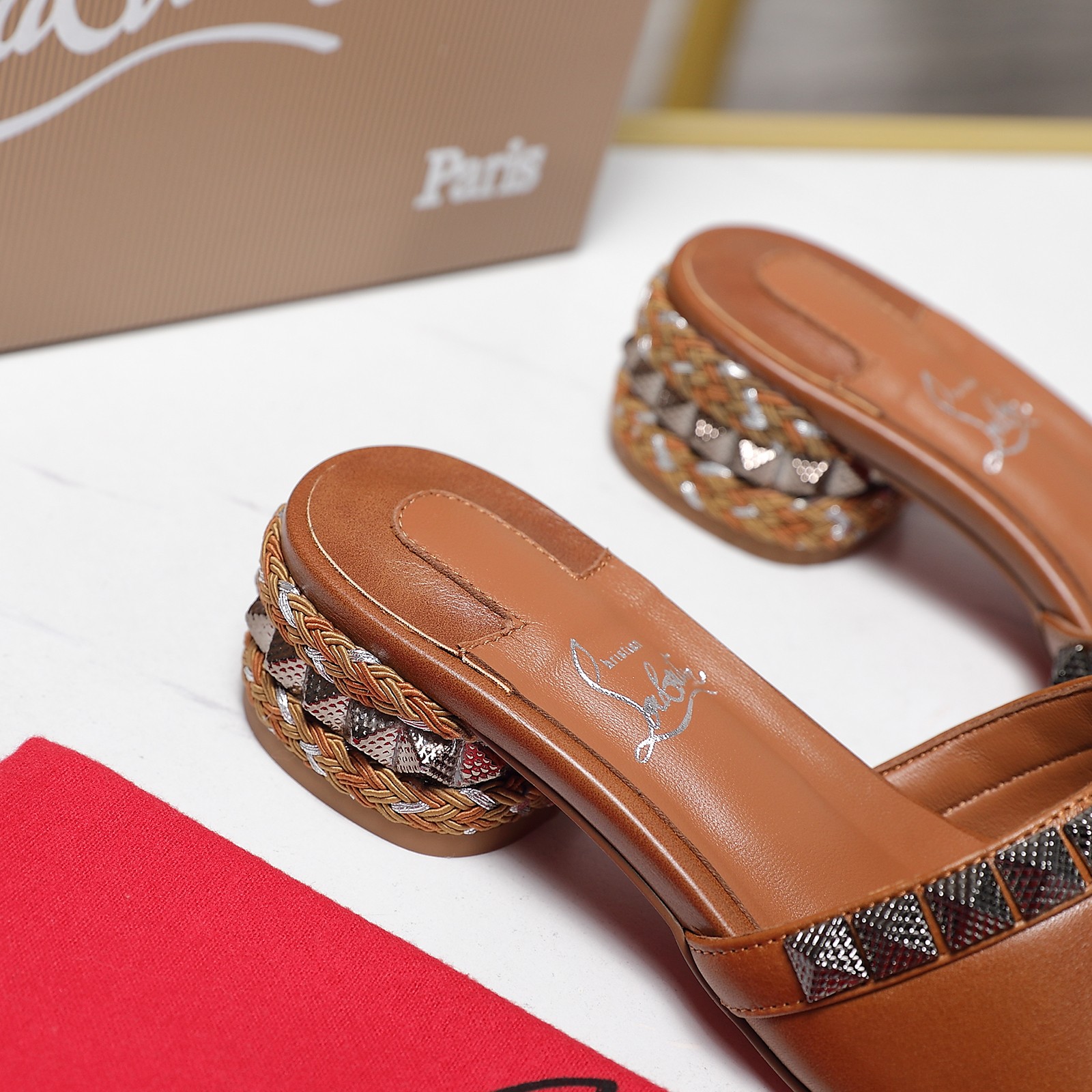 Christian Louboutin Red Bottom Shoes: Las Vegas-inspired Luxury Collection, Fine Craft, Limited Global Release - 图片 9