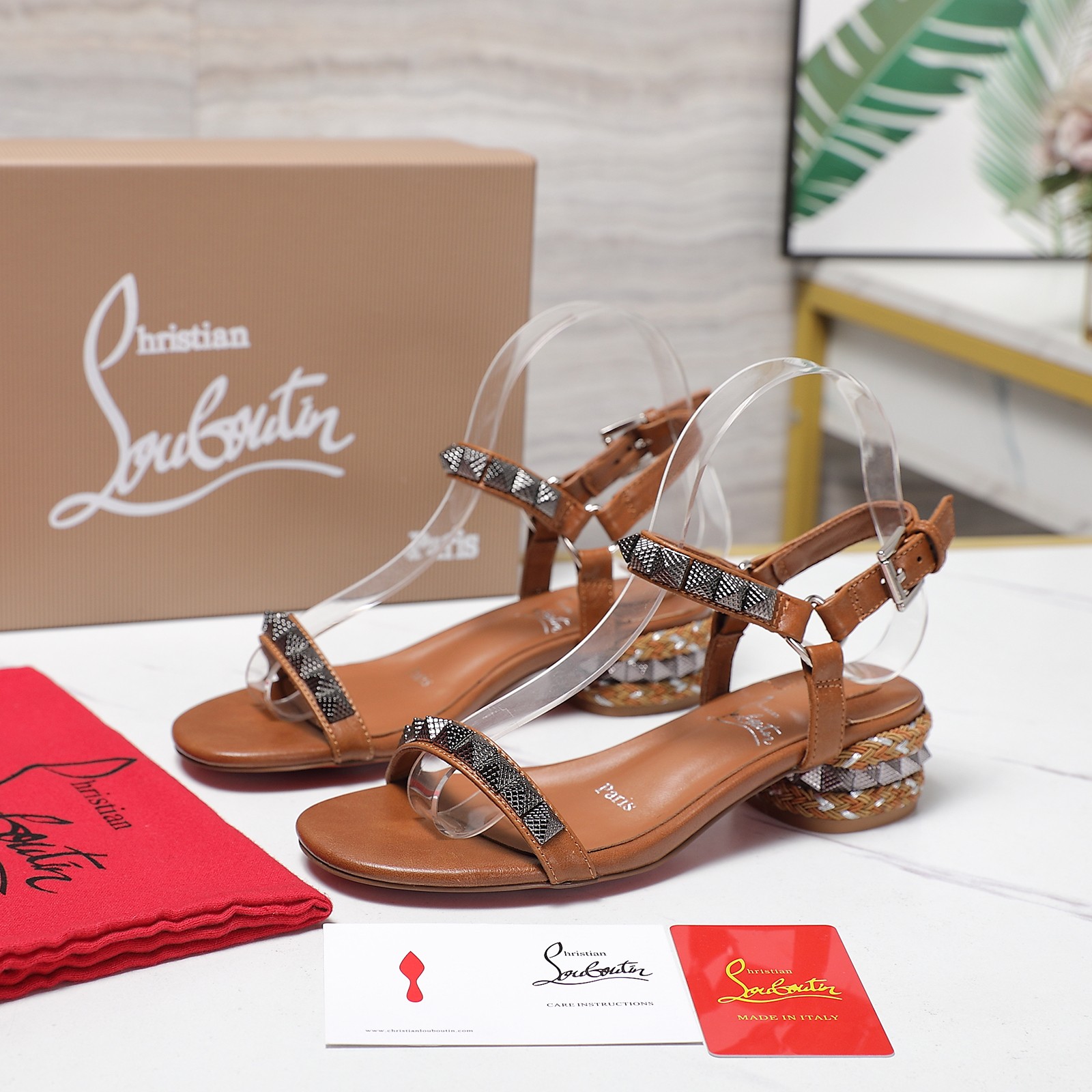 Christian Louboutin Las Vegas Collection: CL Red Bottom Shoes, Exclusive Global Design - 图片 3