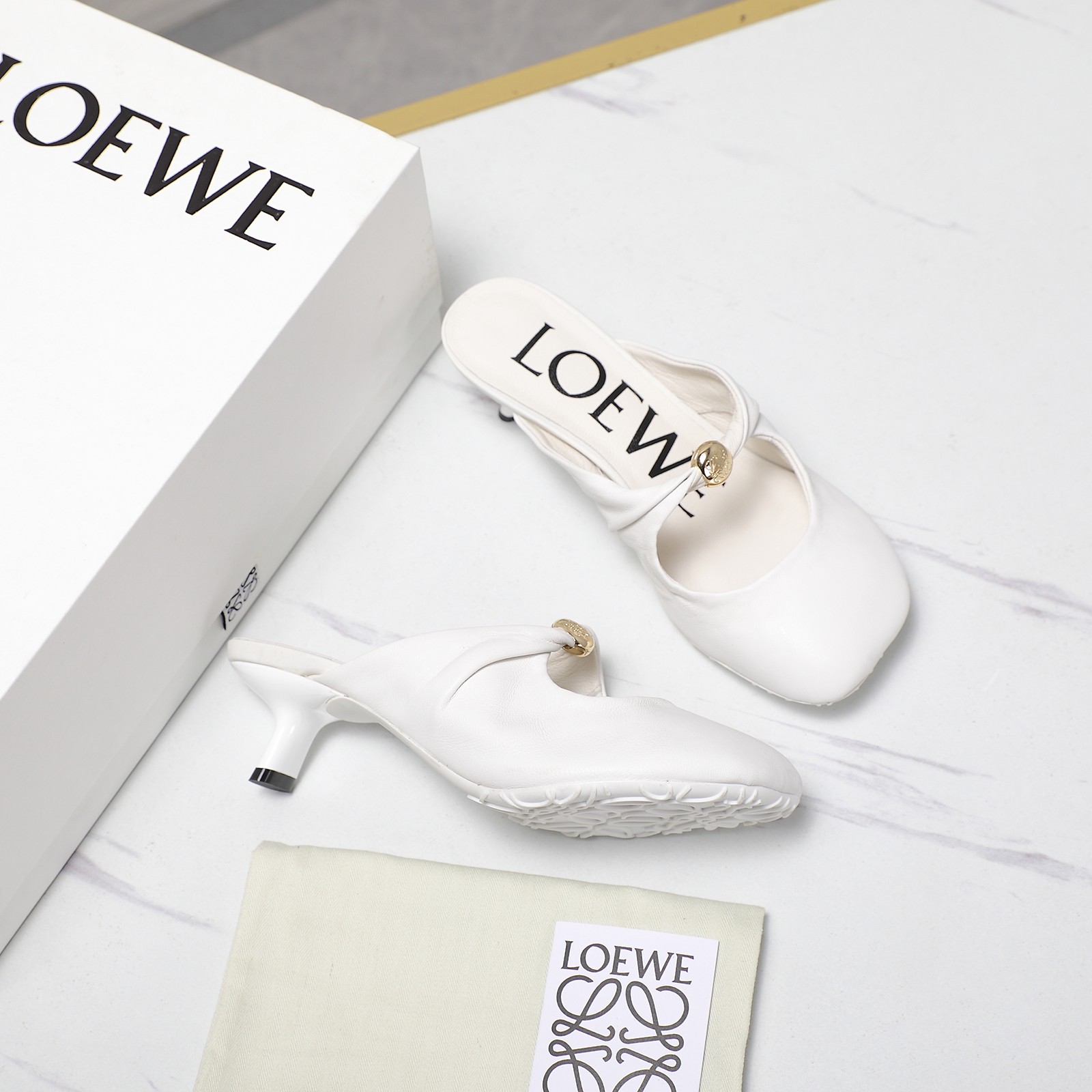 Review: Loewe 25s Soft Sheepskin Ballerina Shoes for Easy Comfort and Style - 图片 7